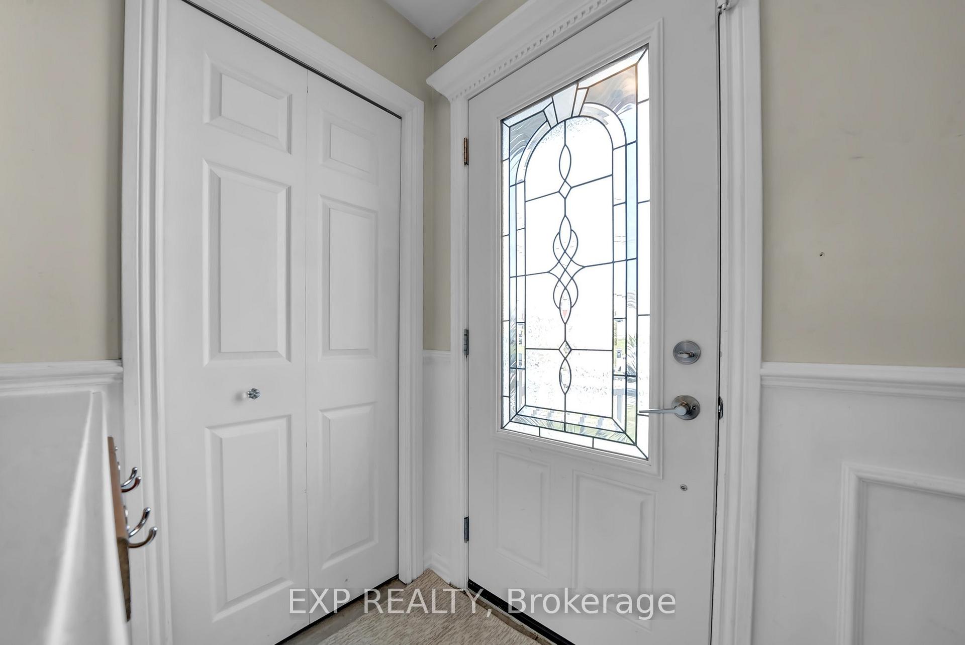 Photo 3 of 449 Emerald Avenue, Oshawa, Lakeview — HOMEH