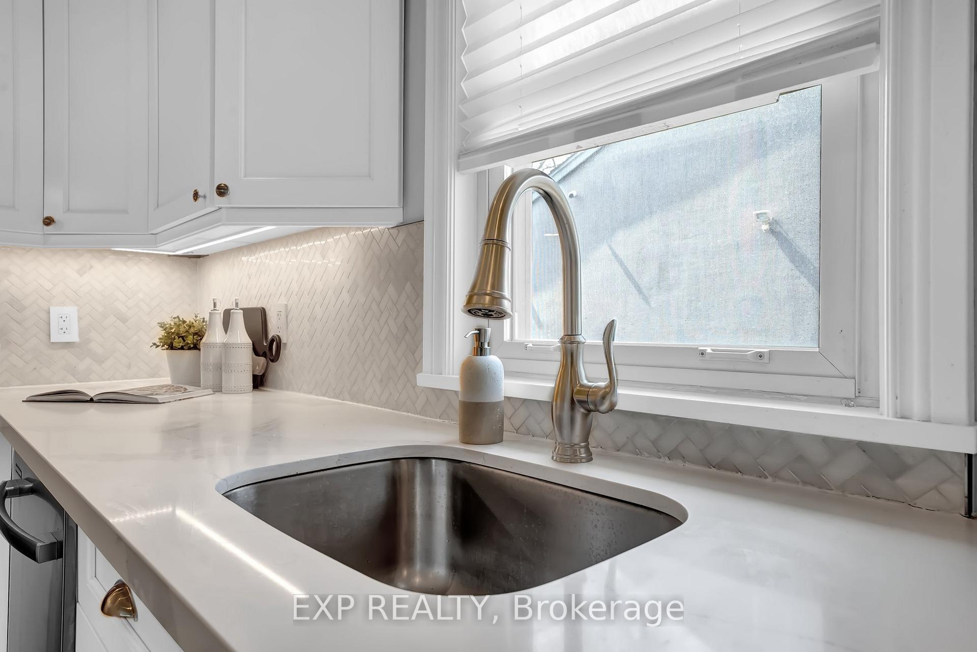 Photo 12 of 449 Emerald Avenue, Oshawa, Lakeview — HOMEH