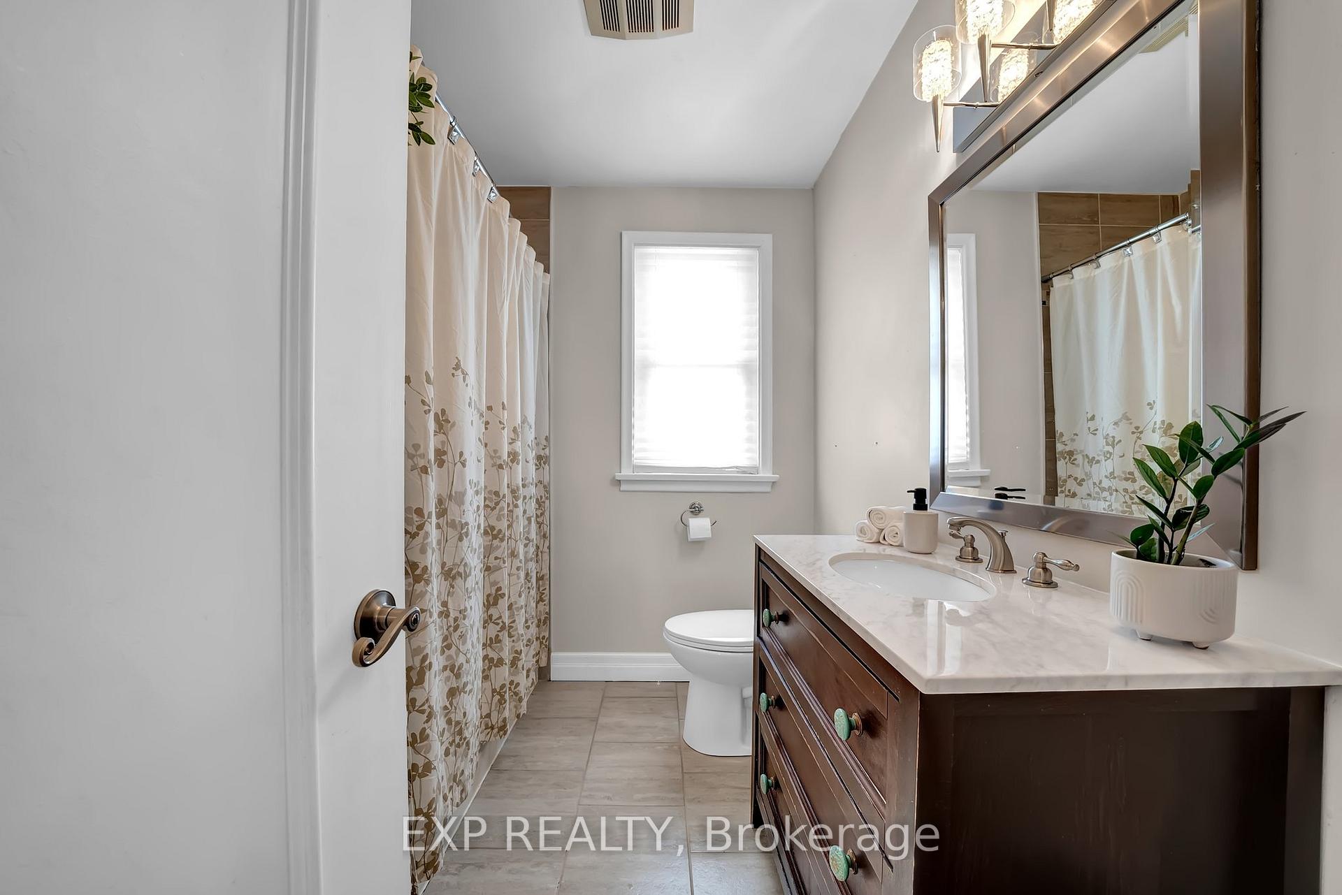 Photo 15 of 449 Emerald Avenue, Oshawa, Lakeview — HOMEH