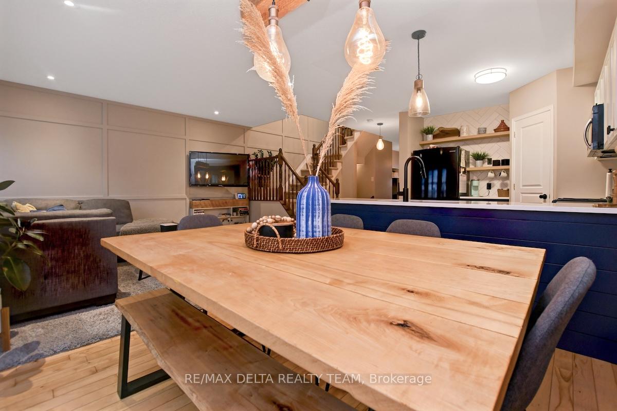 Photo 11 of 167 Destiny, Ottawa, Fallingbrook/Gardenway South — HOMEH