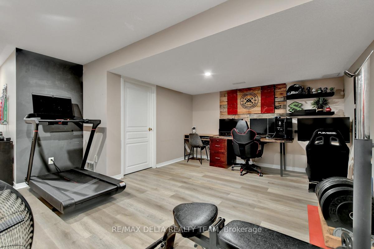 Photo 35 of 167 Destiny, Ottawa, Fallingbrook/Gardenway South — HOMEH