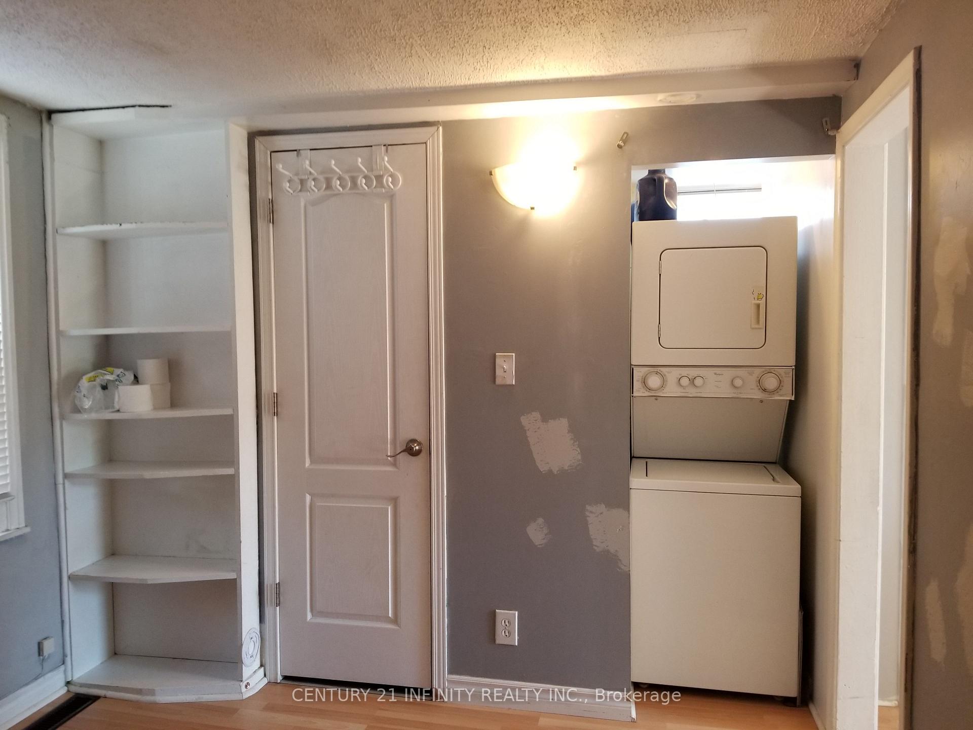 Photo 10 of Unit Upper, 121 Elgin Street E, Oshawa, O'Neill — HOMEH