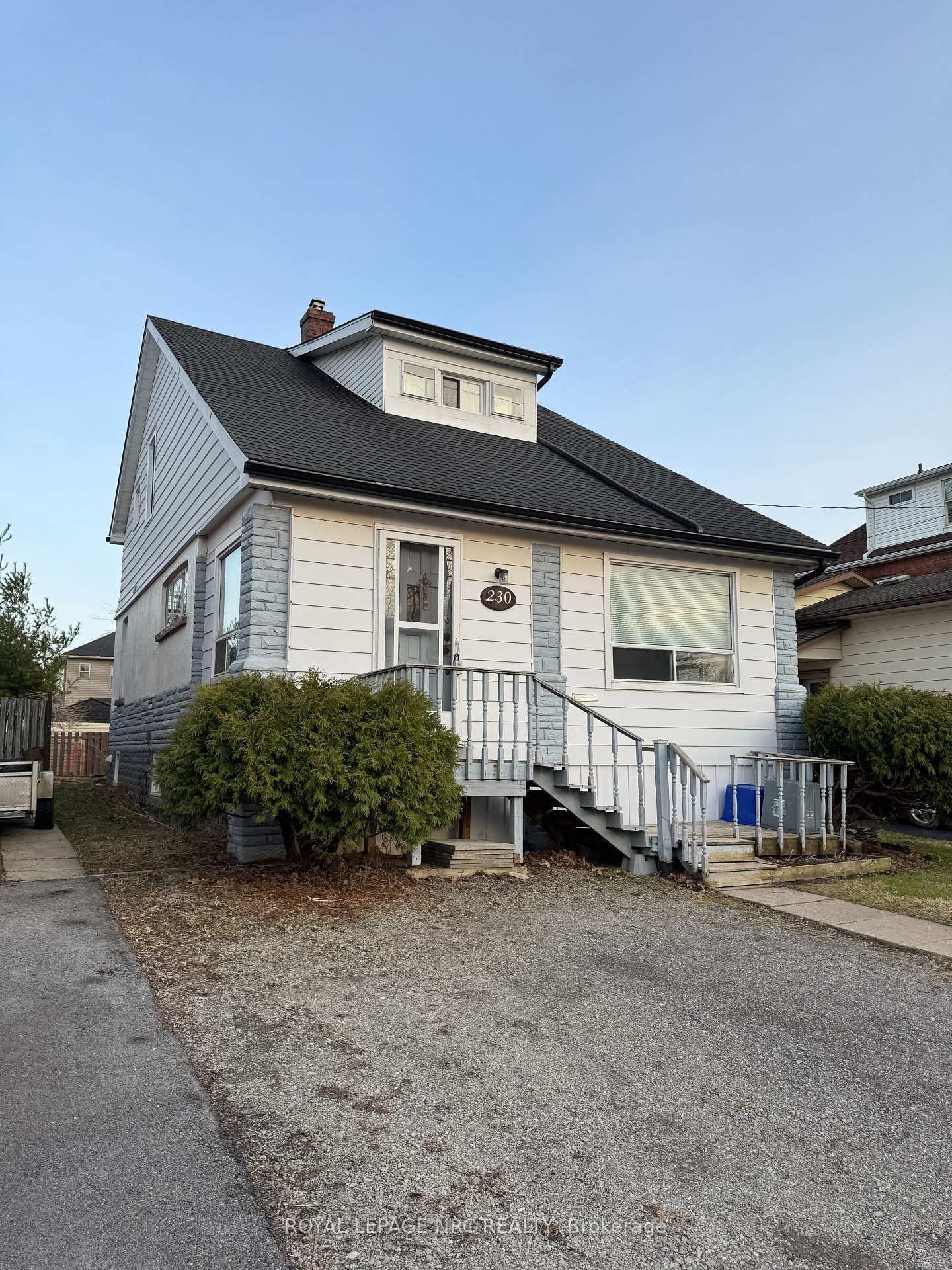 Photo 2 of 230 River Road, Welland, Welland Downtown — HOMEH