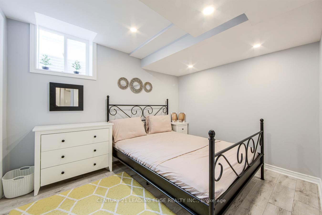 Photo 31 of 2 Odessa Crescent, Whitby, Rolling Acres — HOMEH