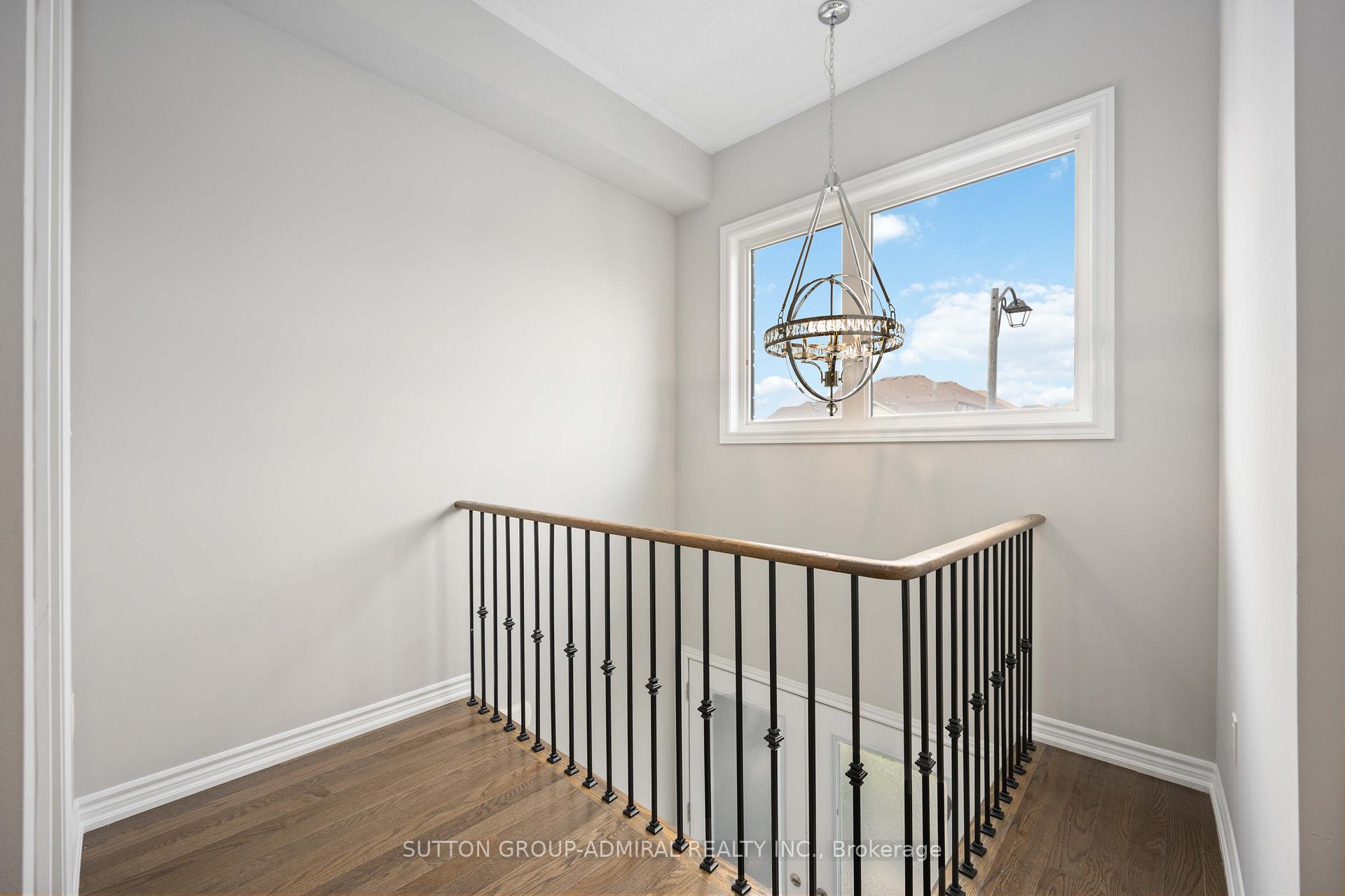 Photo 7 of 207 Lebovic Campus Drive, Vaughan, Patterson — HOMEH