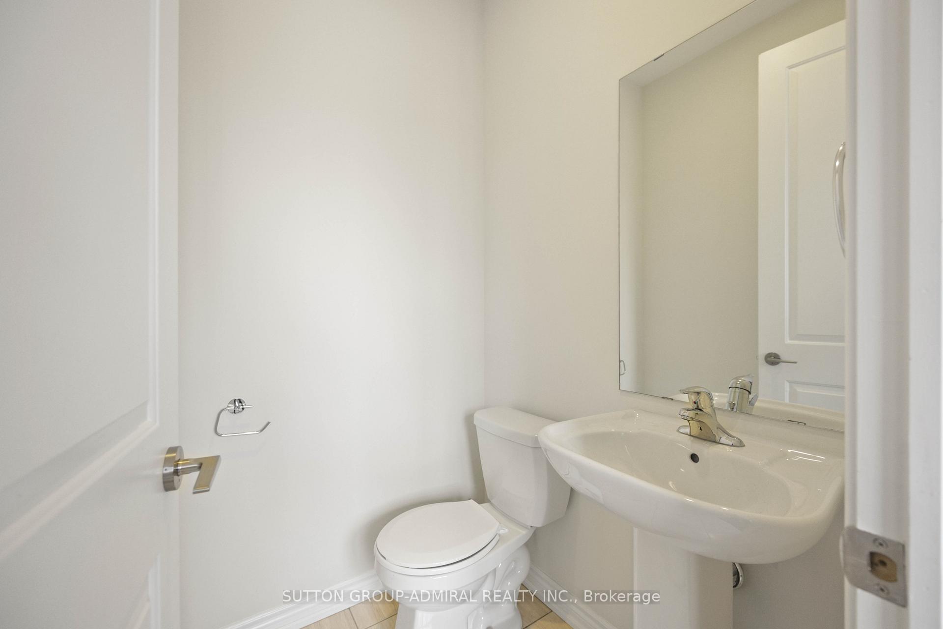 Photo 17 of 207 Lebovic Campus Drive, Vaughan, Patterson — HOMEH