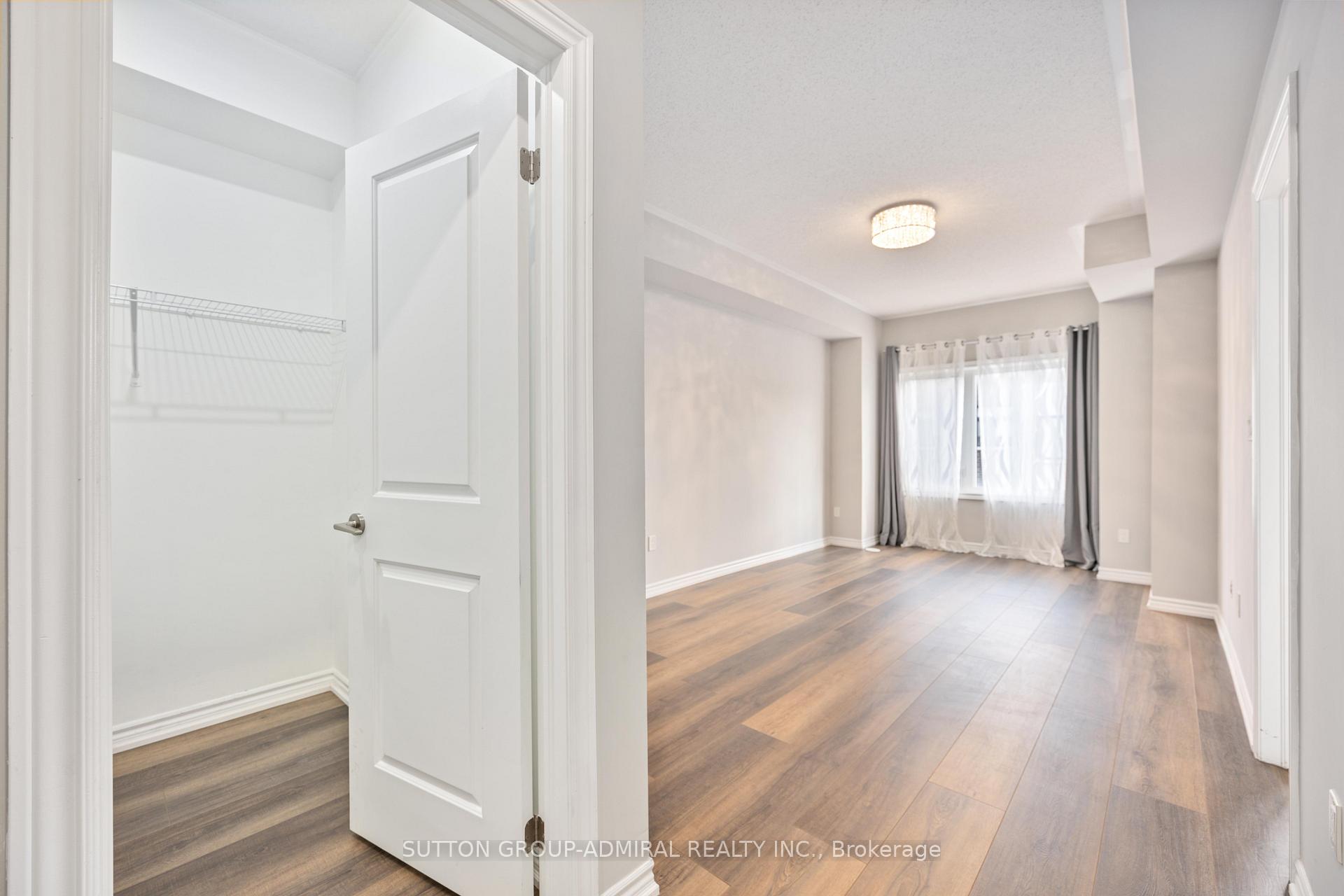 Photo 20 of 207 Lebovic Campus Drive, Vaughan, Patterson — HOMEH