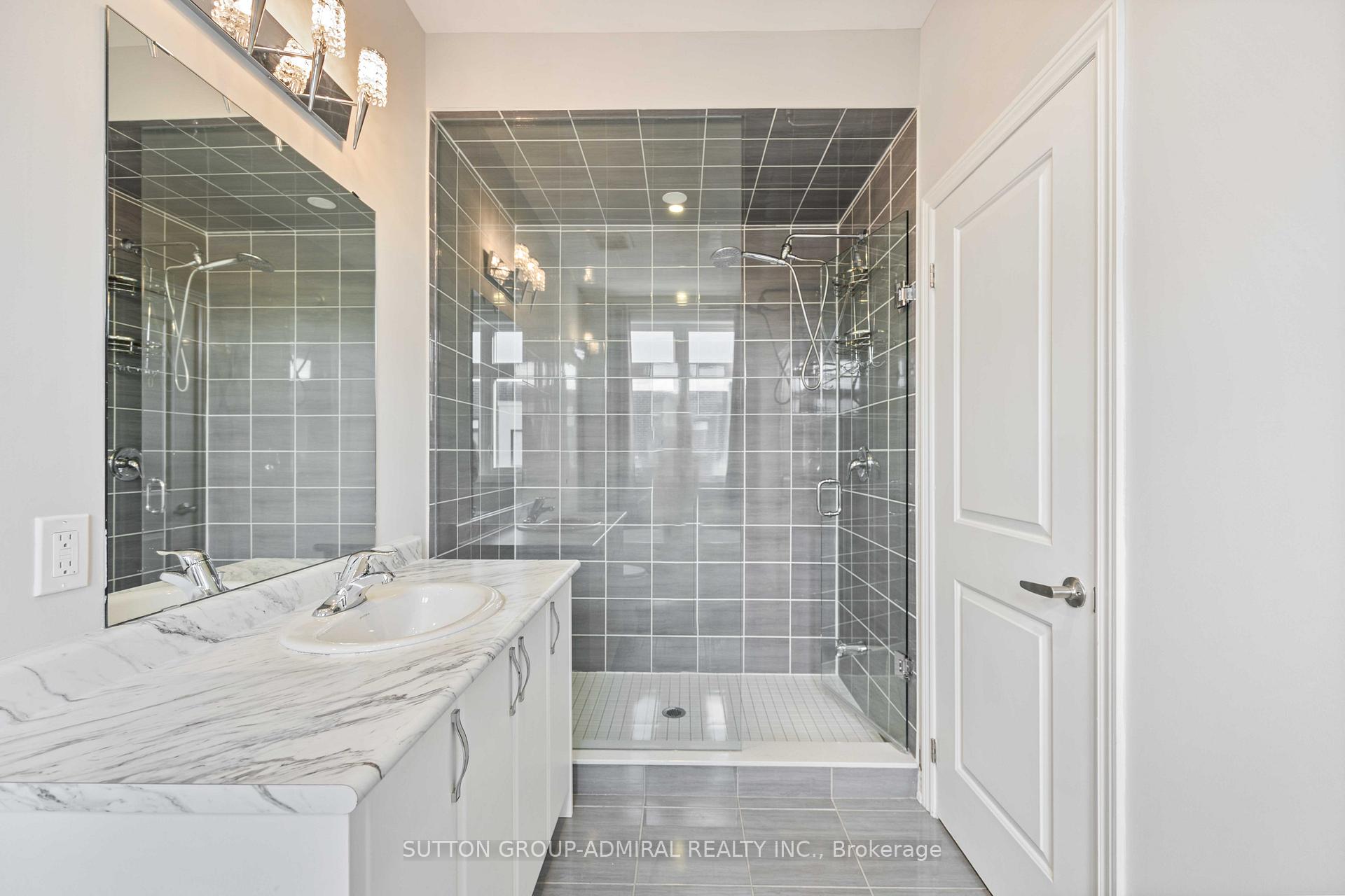Photo 24 of 207 Lebovic Campus Drive, Vaughan, Patterson — HOMEH