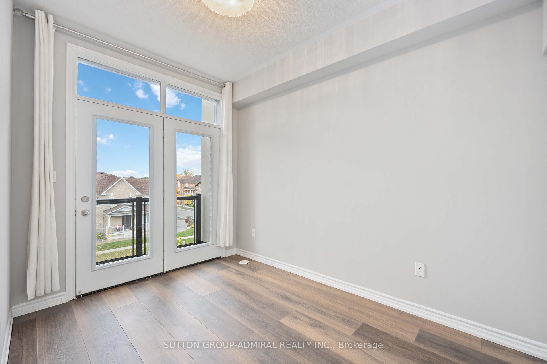 Photo 26 of 207 Lebovic Campus Drive, Vaughan, Patterson — HOMEH