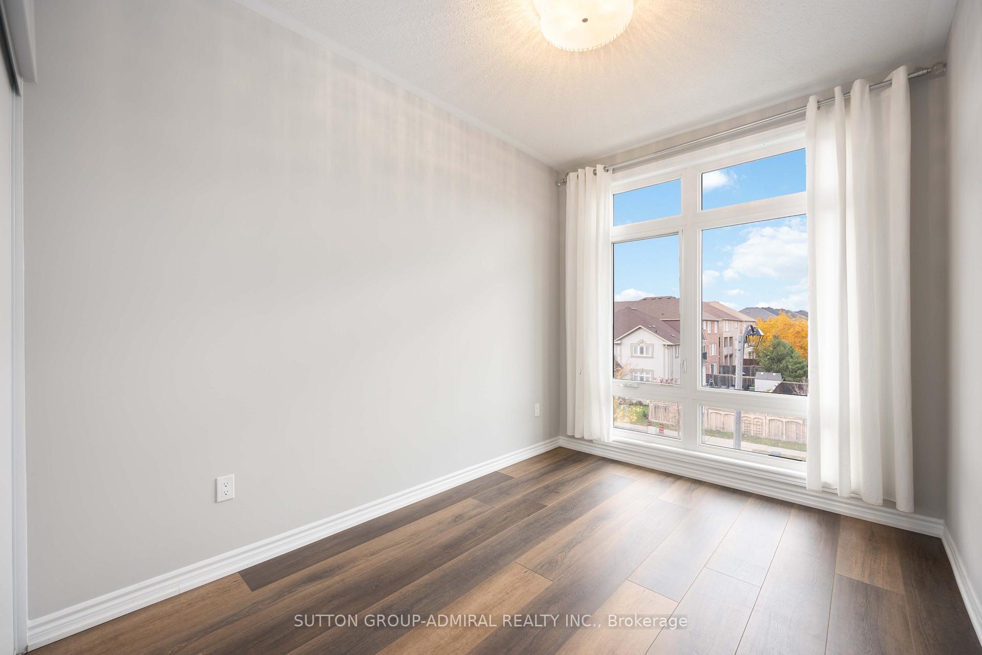 Photo 27 of 207 Lebovic Campus Drive, Vaughan, Patterson — HOMEH