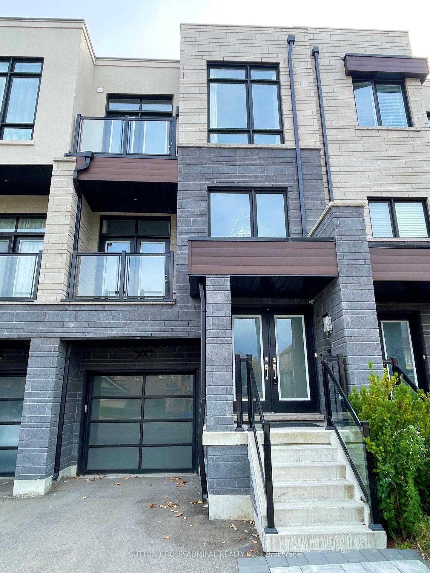 Photo 33 of 207 Lebovic Campus Drive, Vaughan, Patterson — HOMEH