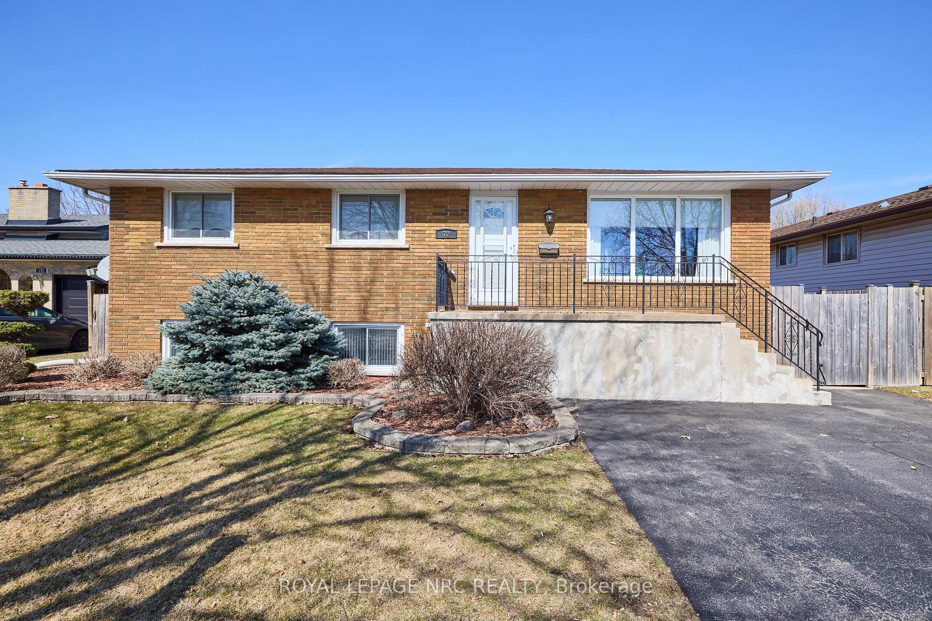 Photo 2 of 72 Endicott Terrace, Welland, Prince Charles — HOMEH