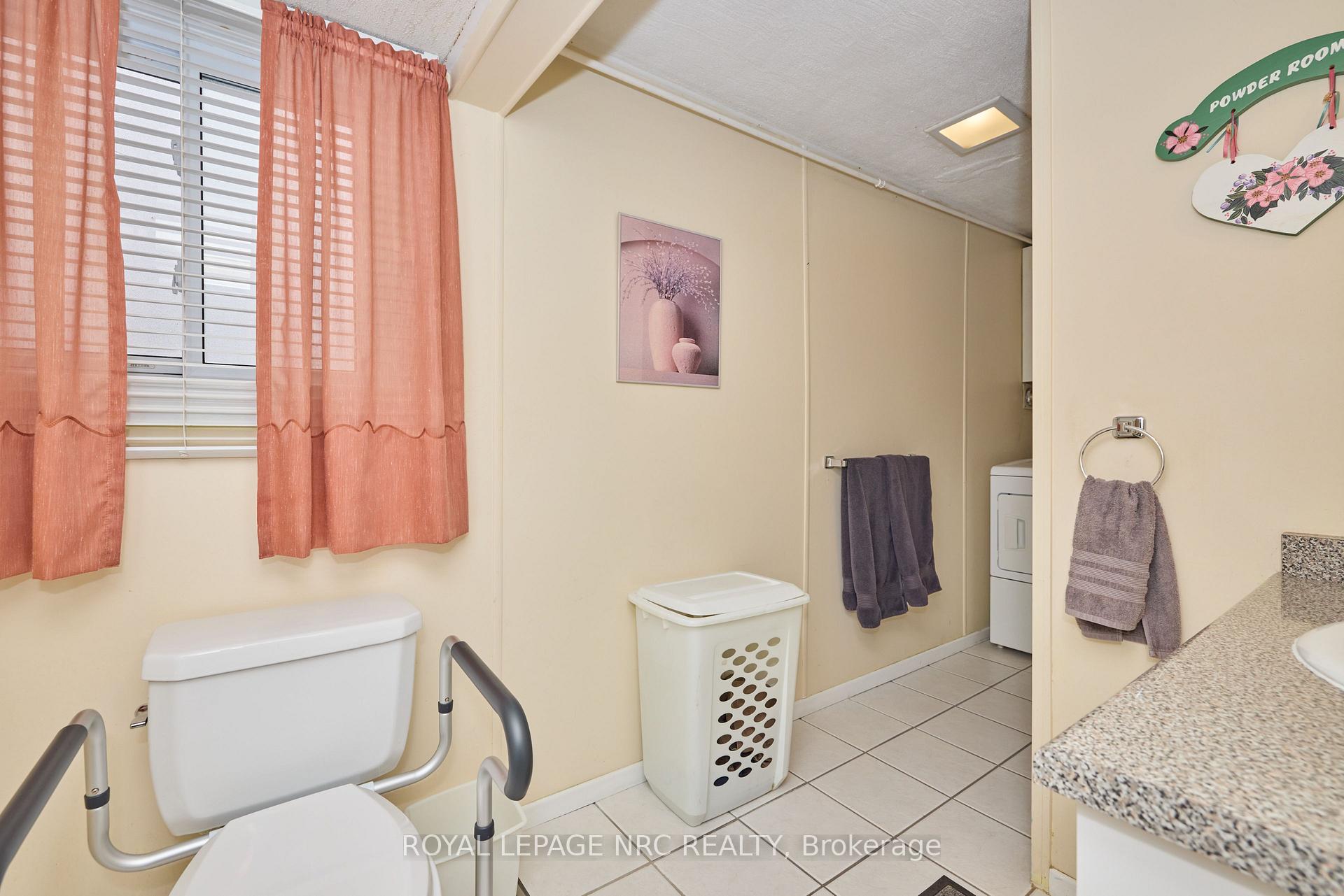 Photo 39 of 72 Endicott Terrace, Welland, Prince Charles — HOMEH