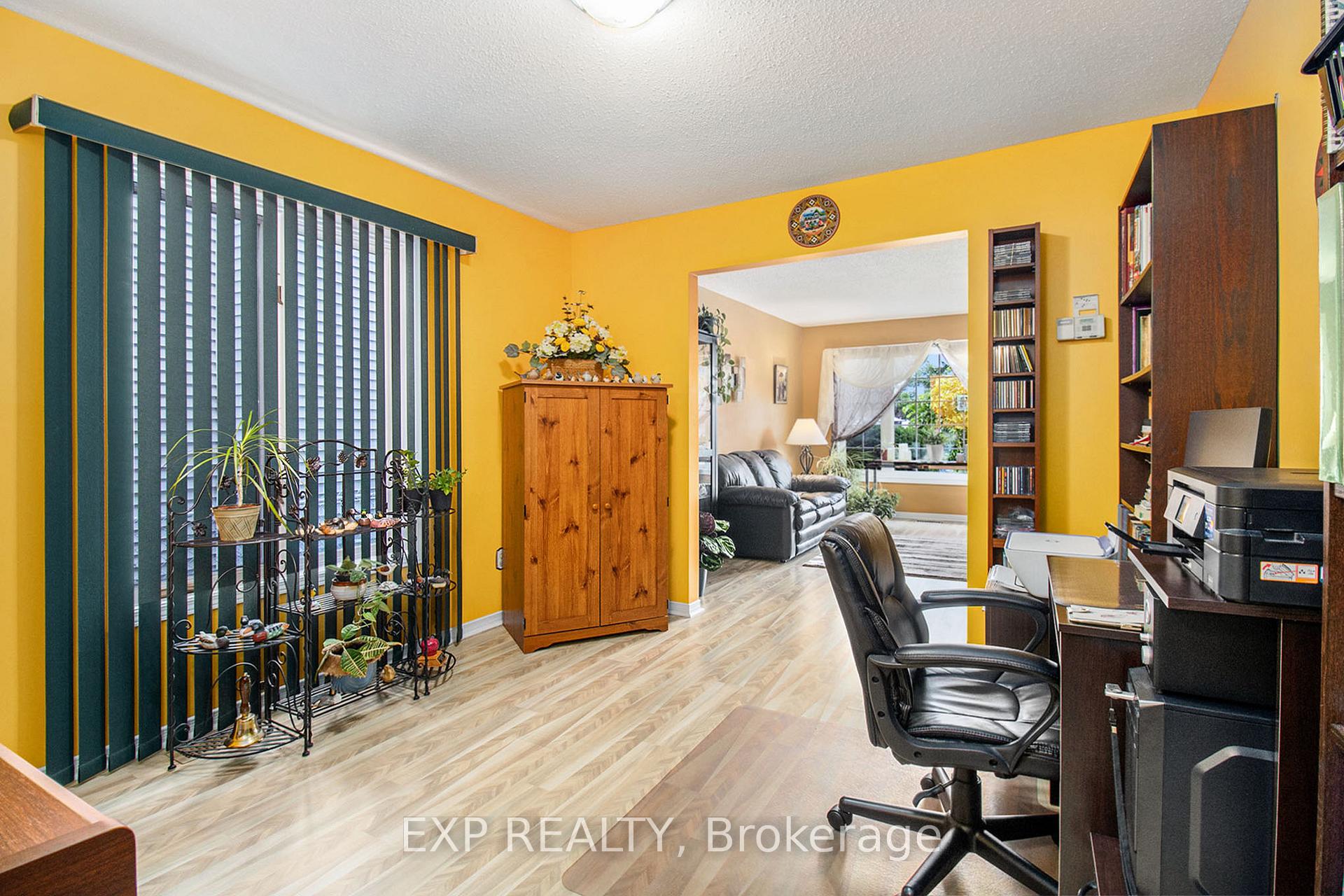 Photo 14 of 639 Wilkie Drive, Ottawa, Fallingbrook/Pineridge — HOMEH