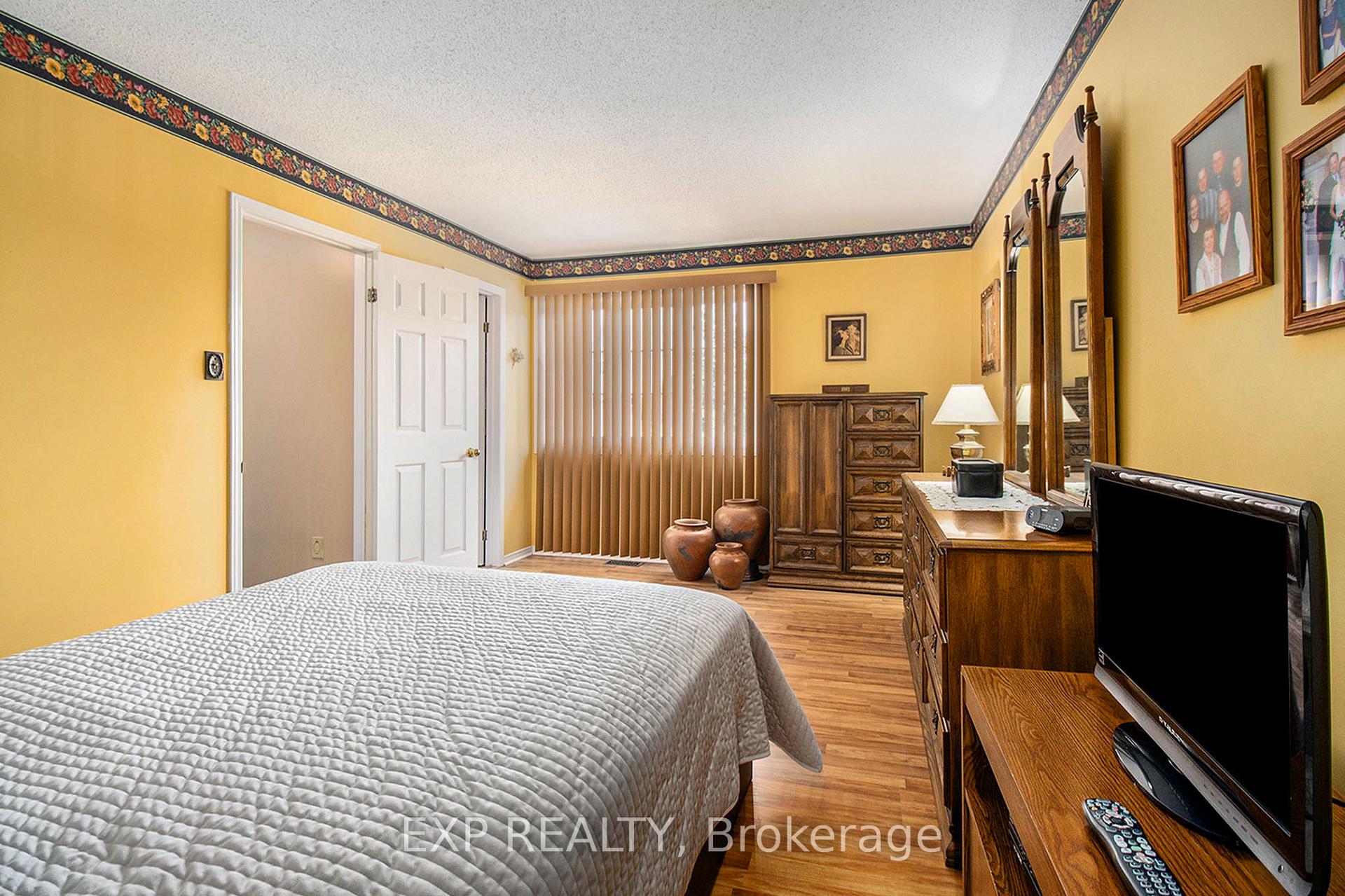 Photo 19 of 639 Wilkie Drive, Ottawa, Fallingbrook/Pineridge — HOMEH