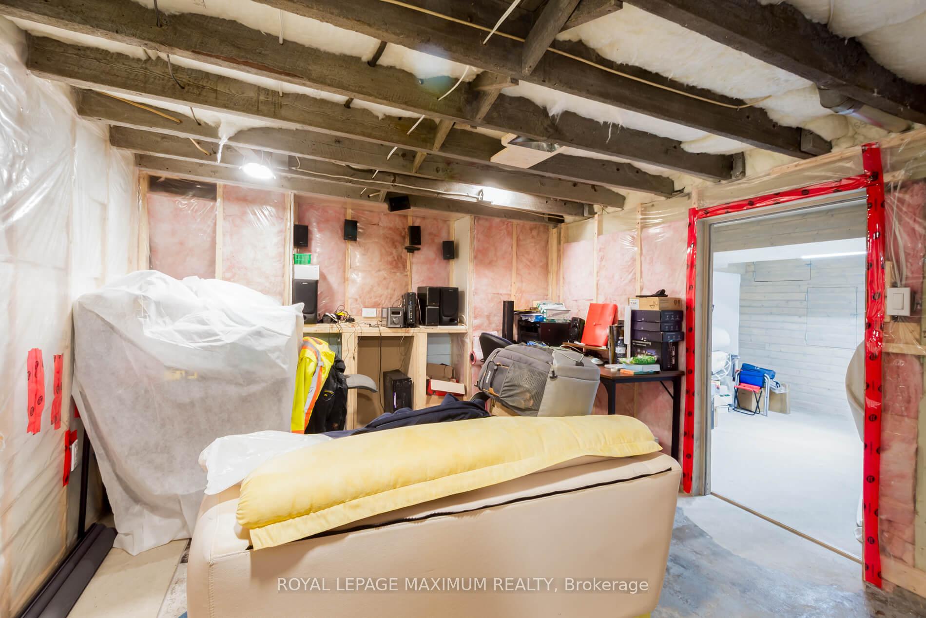Photo 19 of 35 Ellerby Square N, Vaughan, West Woodbridge — HOMEH