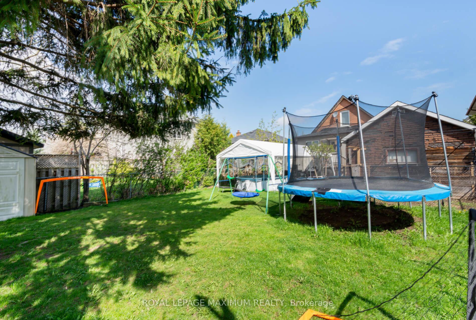 Photo 25 of 35 Ellerby Square N, Vaughan, West Woodbridge — HOMEH