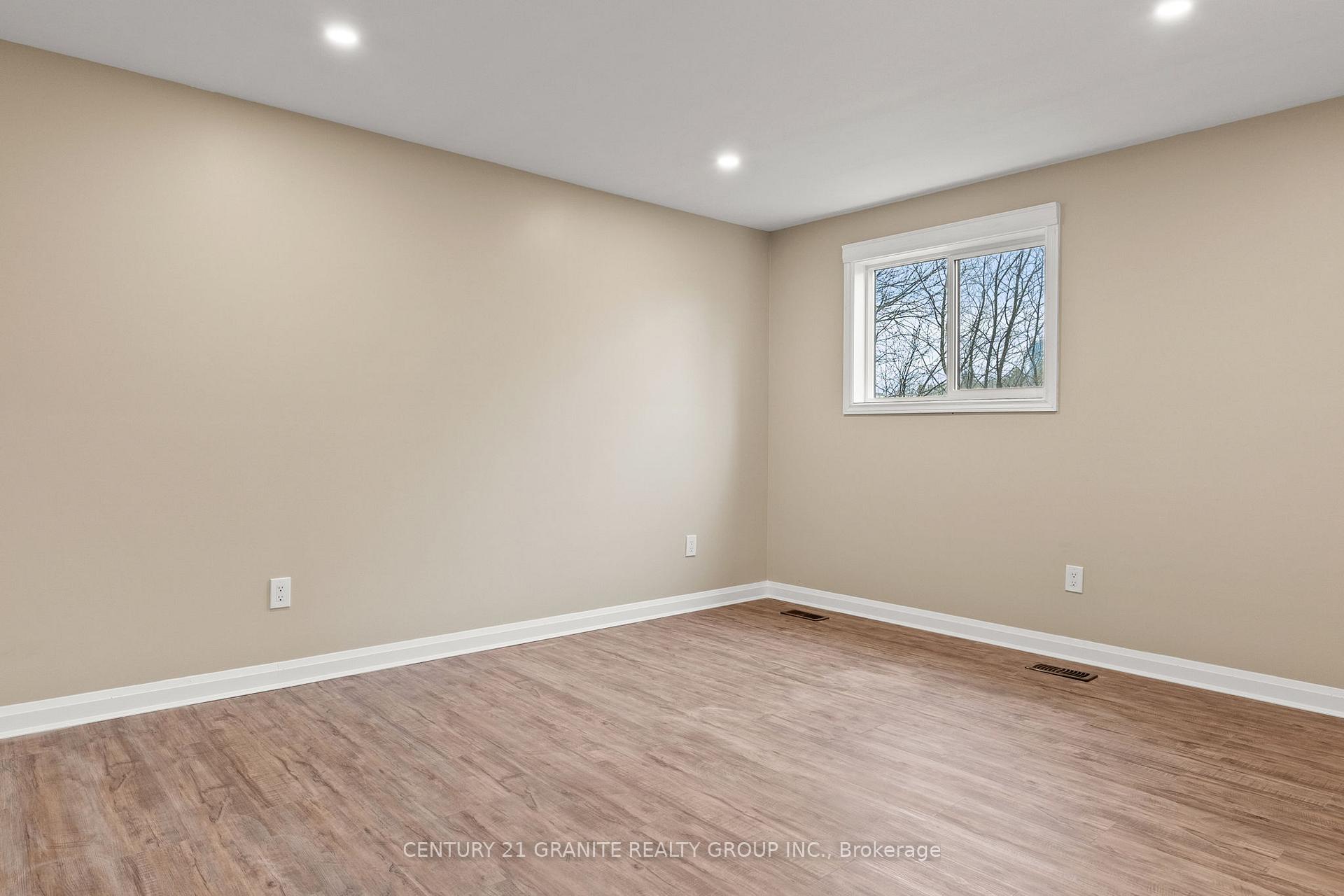Photo 8 of 11 Williams Drive, Bancroft, Bancroft Ward — HOMEH