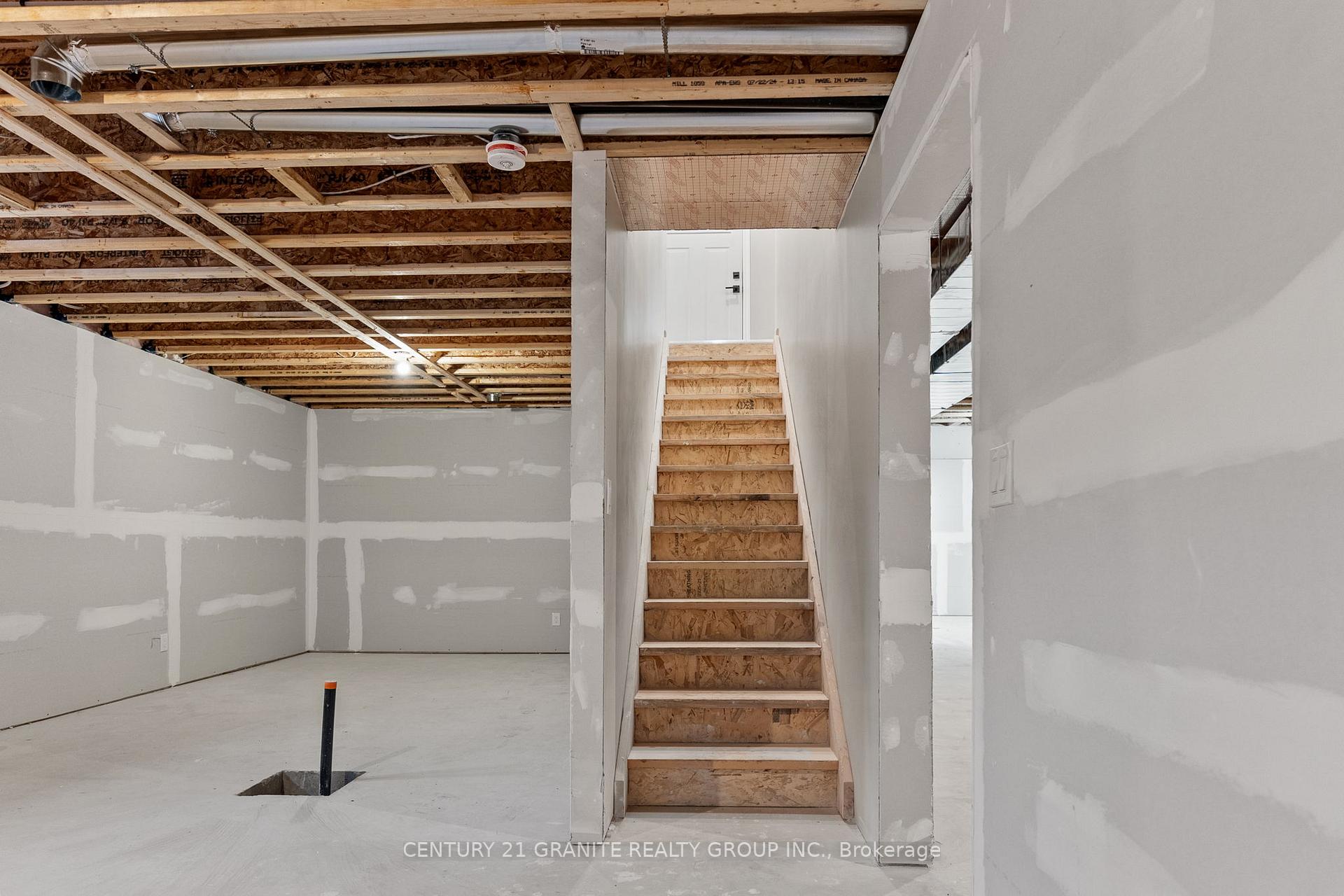 Photo 16 of 11 Williams Drive, Bancroft, Bancroft Ward — HOMEH