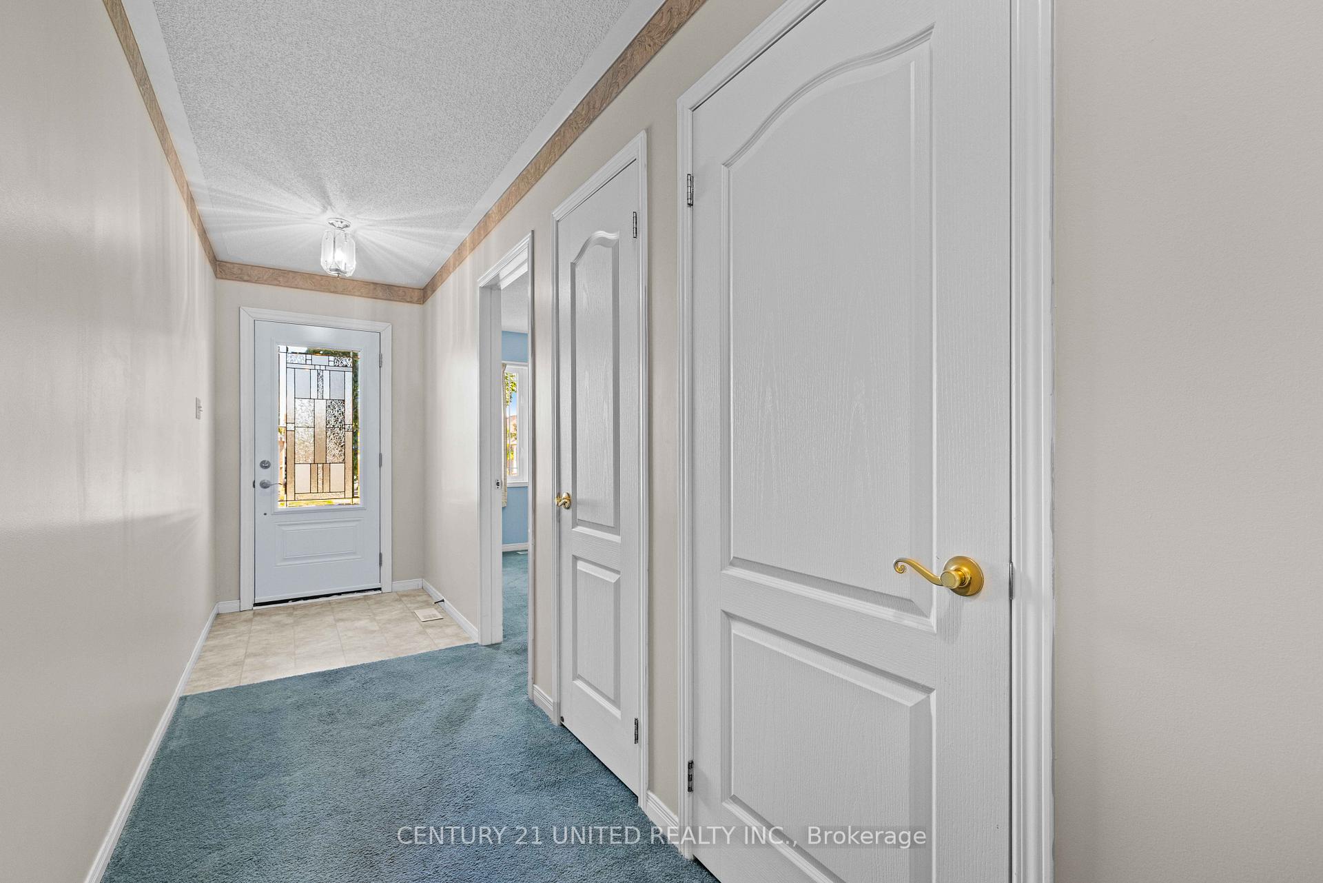 Photo 12 of 931 Ralphson Crescent, Peterborough, Otonabee Ward 1 — HOMEH