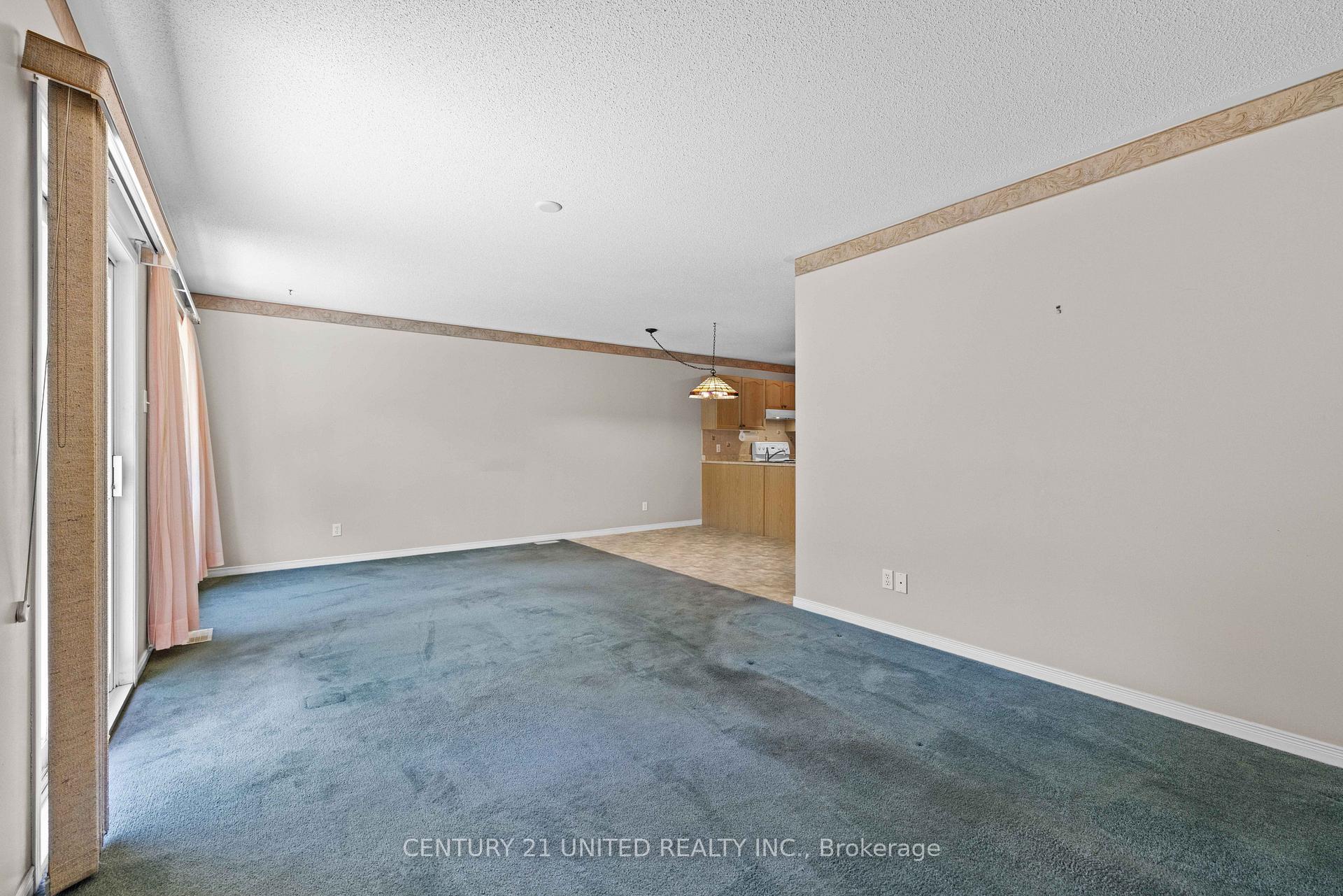 Photo 24 of 931 Ralphson Crescent, Peterborough, Otonabee Ward 1 — HOMEH