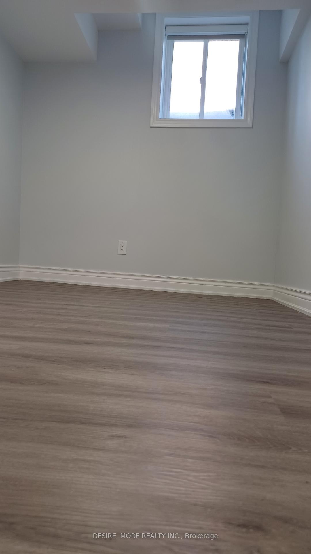 Photo 17 of 56 Tandian Court E, Vaughan, West Woodbridge — HOMEH