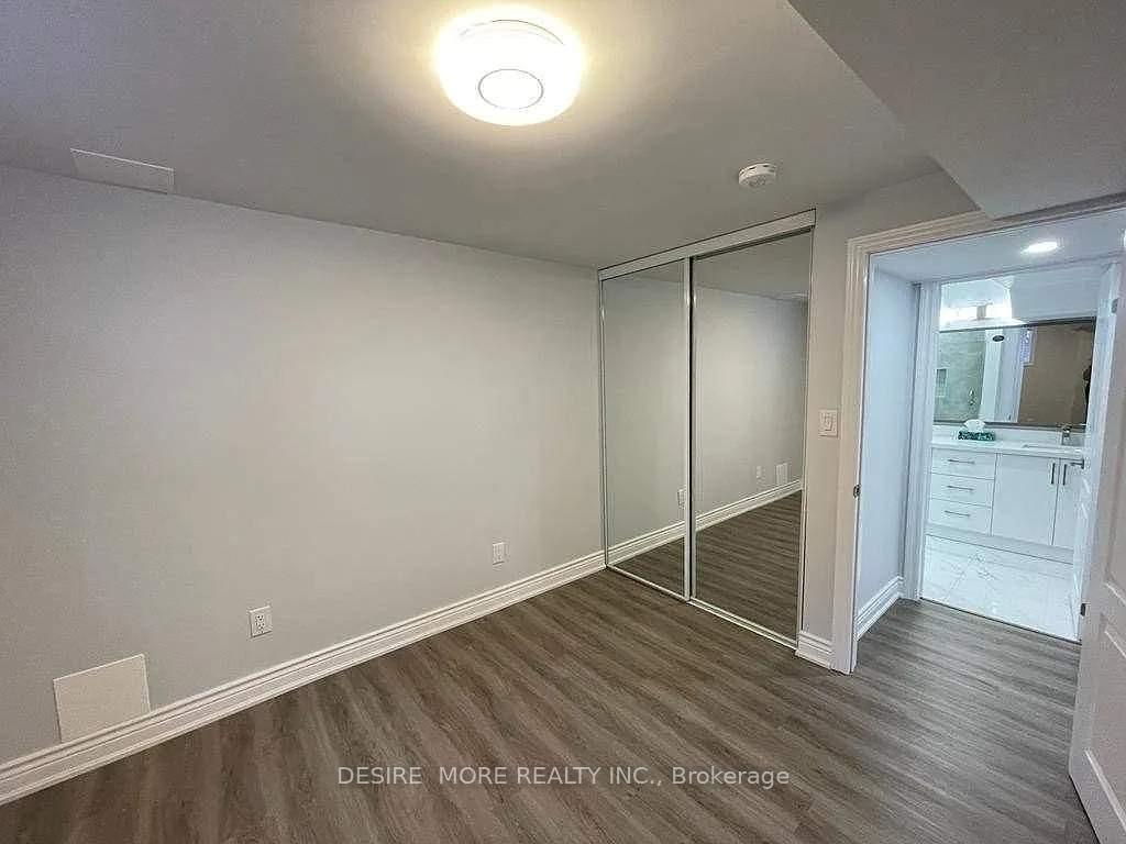 Photo 19 of 56 Tandian Court E, Vaughan, West Woodbridge — HOMEH