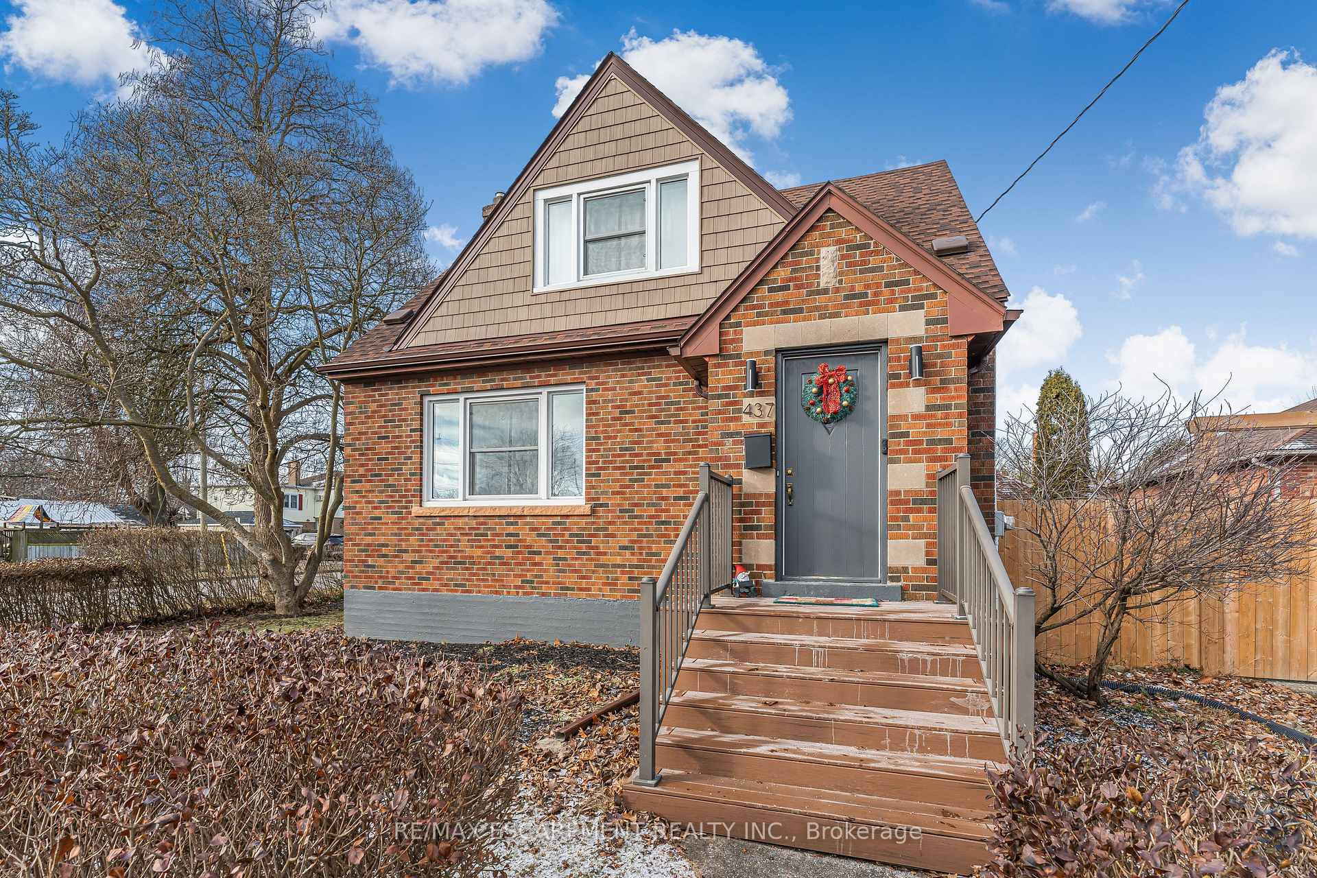 Photo 6 of 437 Niagara Street, Welland, Prince Charles — HOMEH