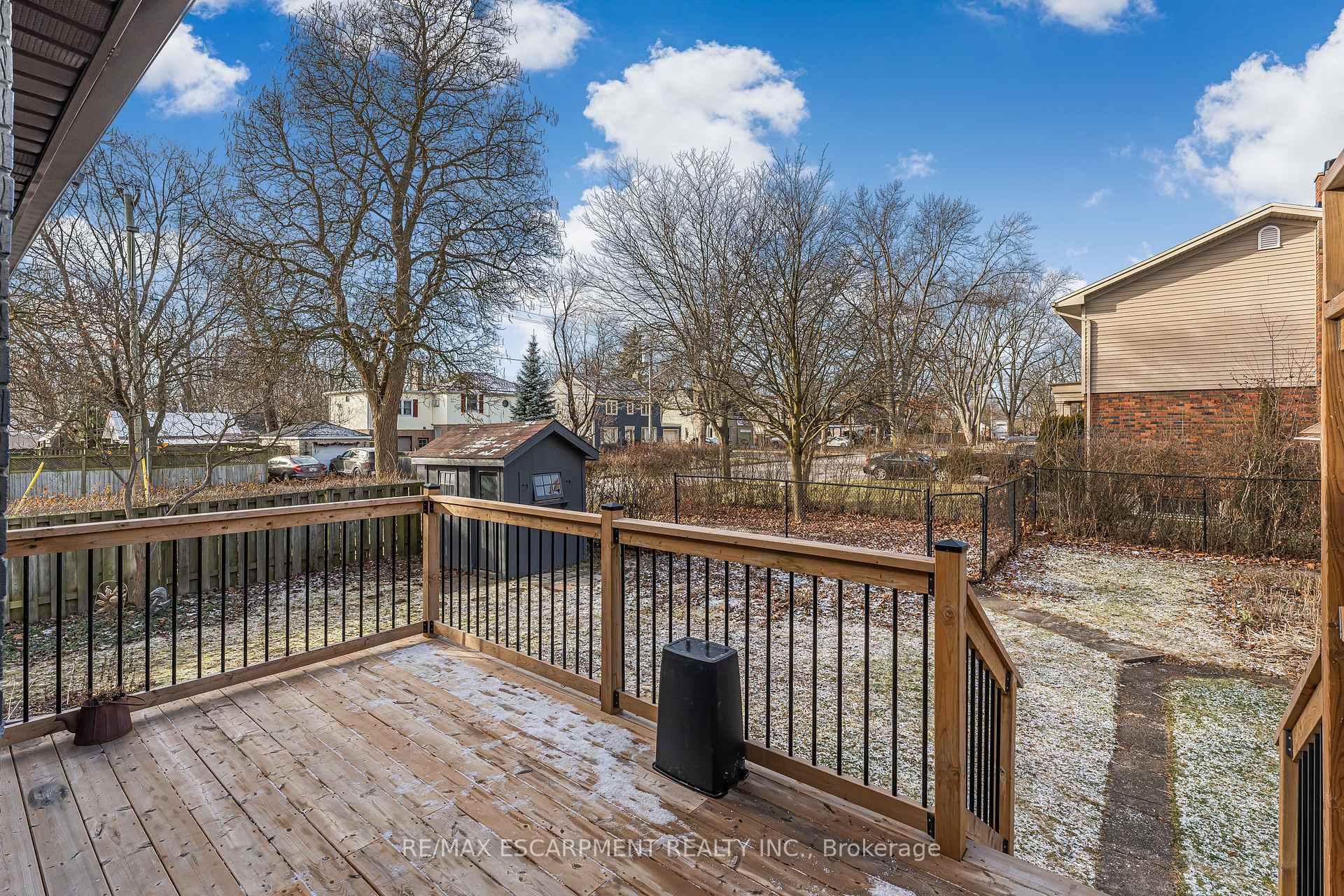 Photo 33 of 437 Niagara Street, Welland, Prince Charles — HOMEH