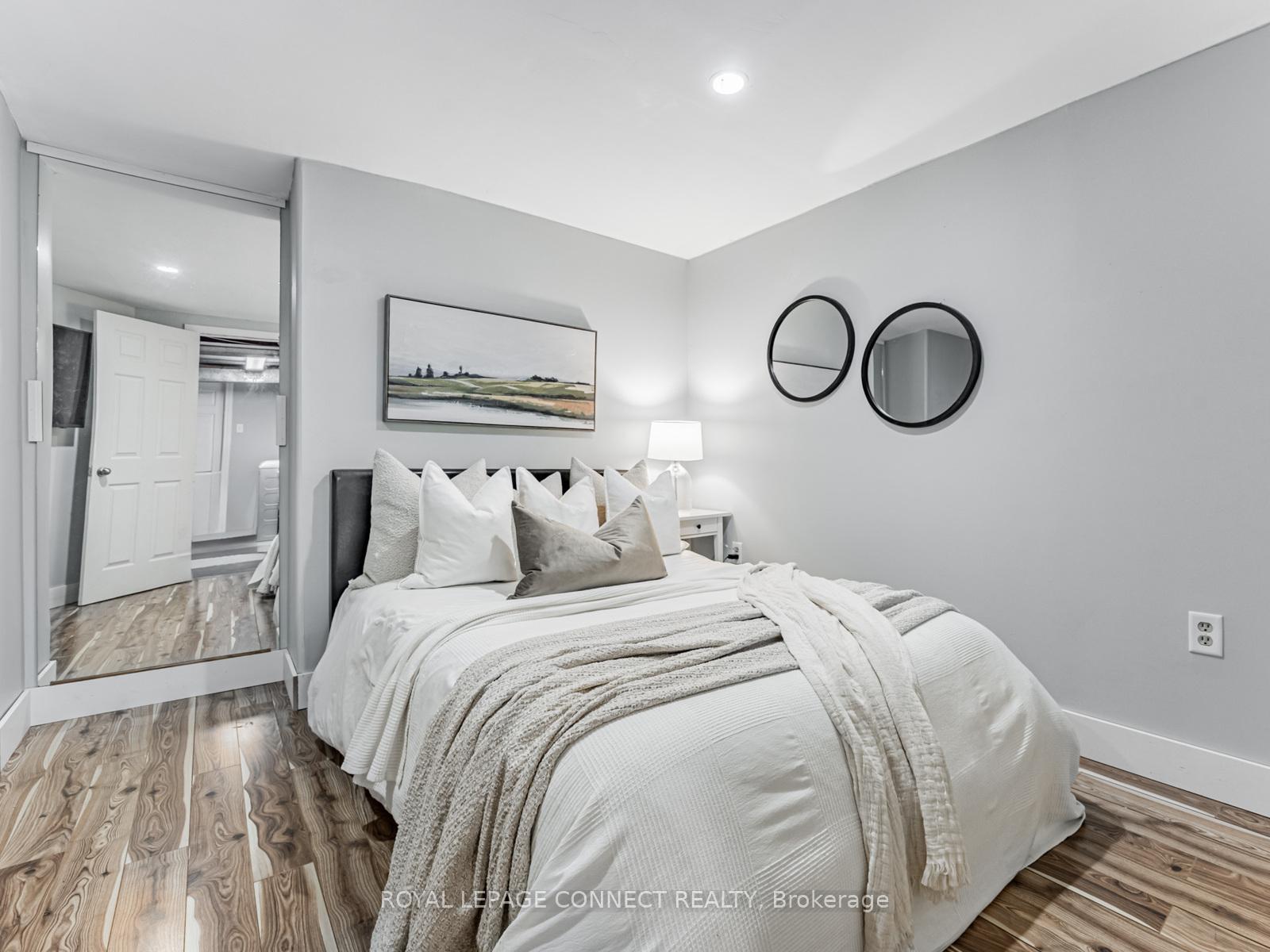 Photo 32 of 44 Regency Crescent, Whitby, Downtown Whitby — HOMEH