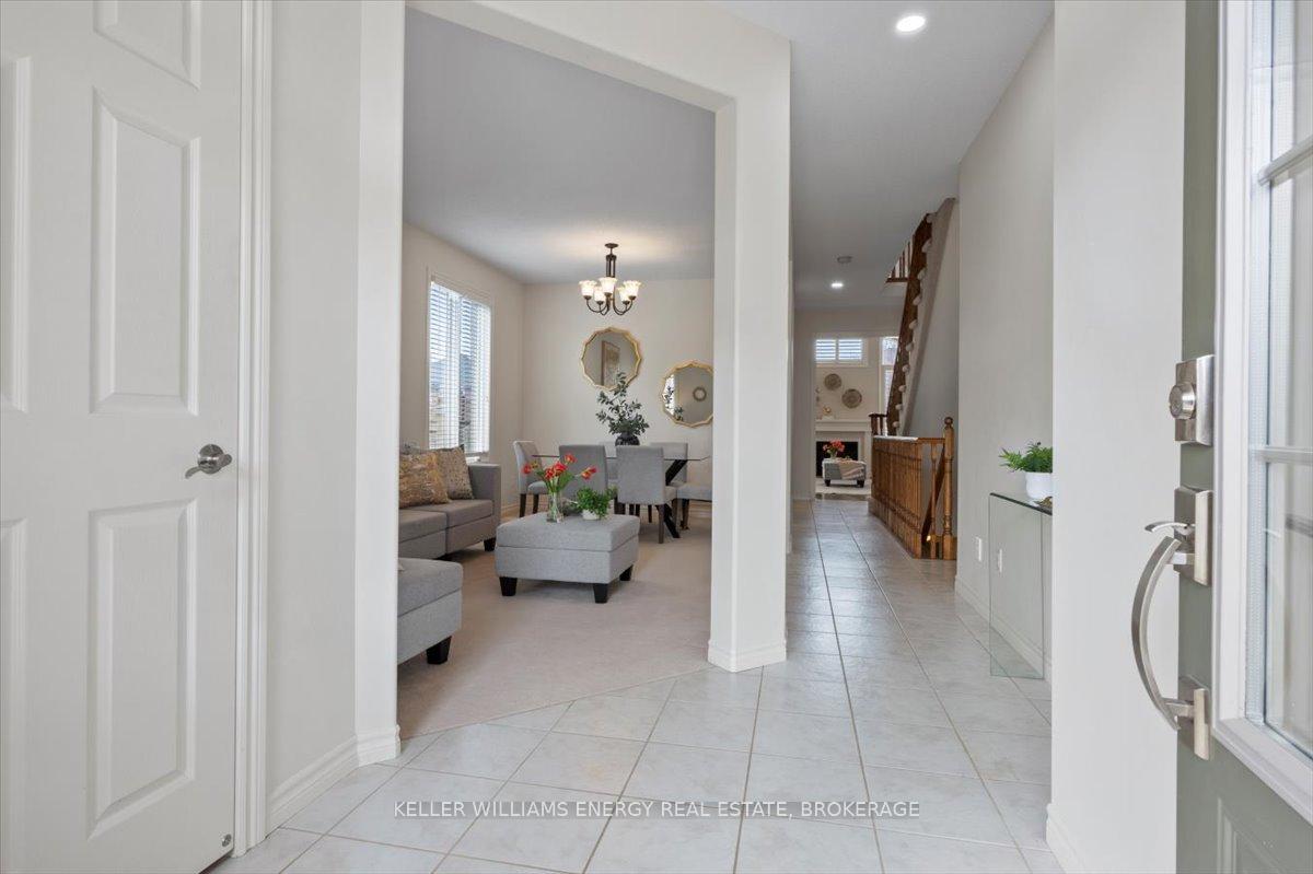 Photo 6 of 373 Travail Avenue, Oshawa, Kedron — HOMEH