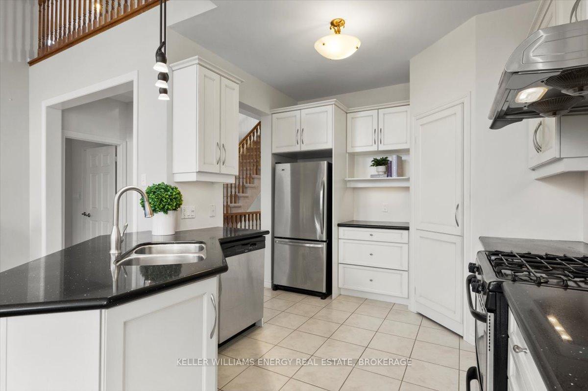 Photo 9 of 373 Travail Avenue, Oshawa, Kedron — HOMEH