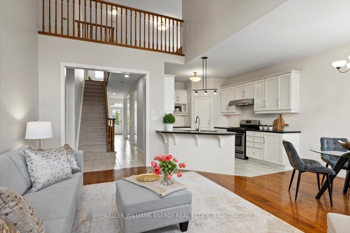 Photo 12 of 373 Travail Avenue, Oshawa, Kedron — HOMEH