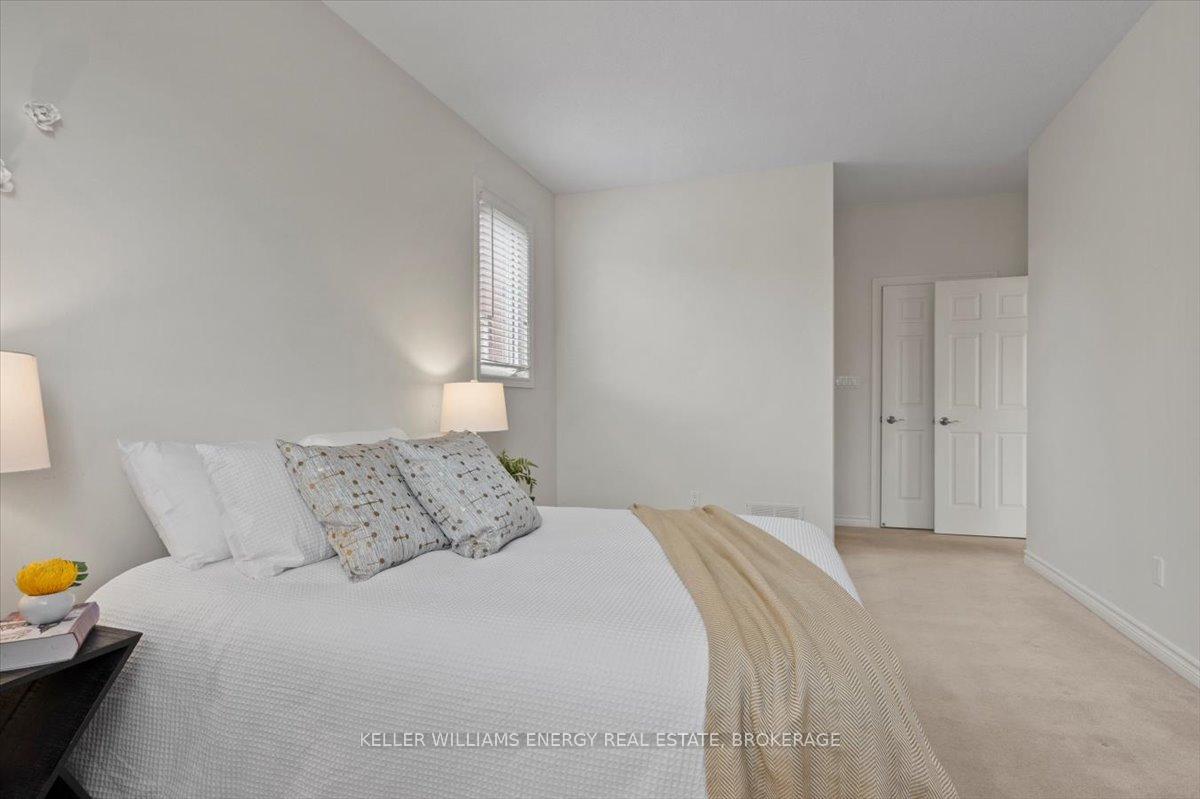 Photo 15 of 373 Travail Avenue, Oshawa, Kedron — HOMEH