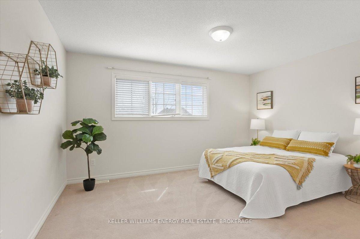 Photo 25 of 373 Travail Avenue, Oshawa, Kedron — HOMEH