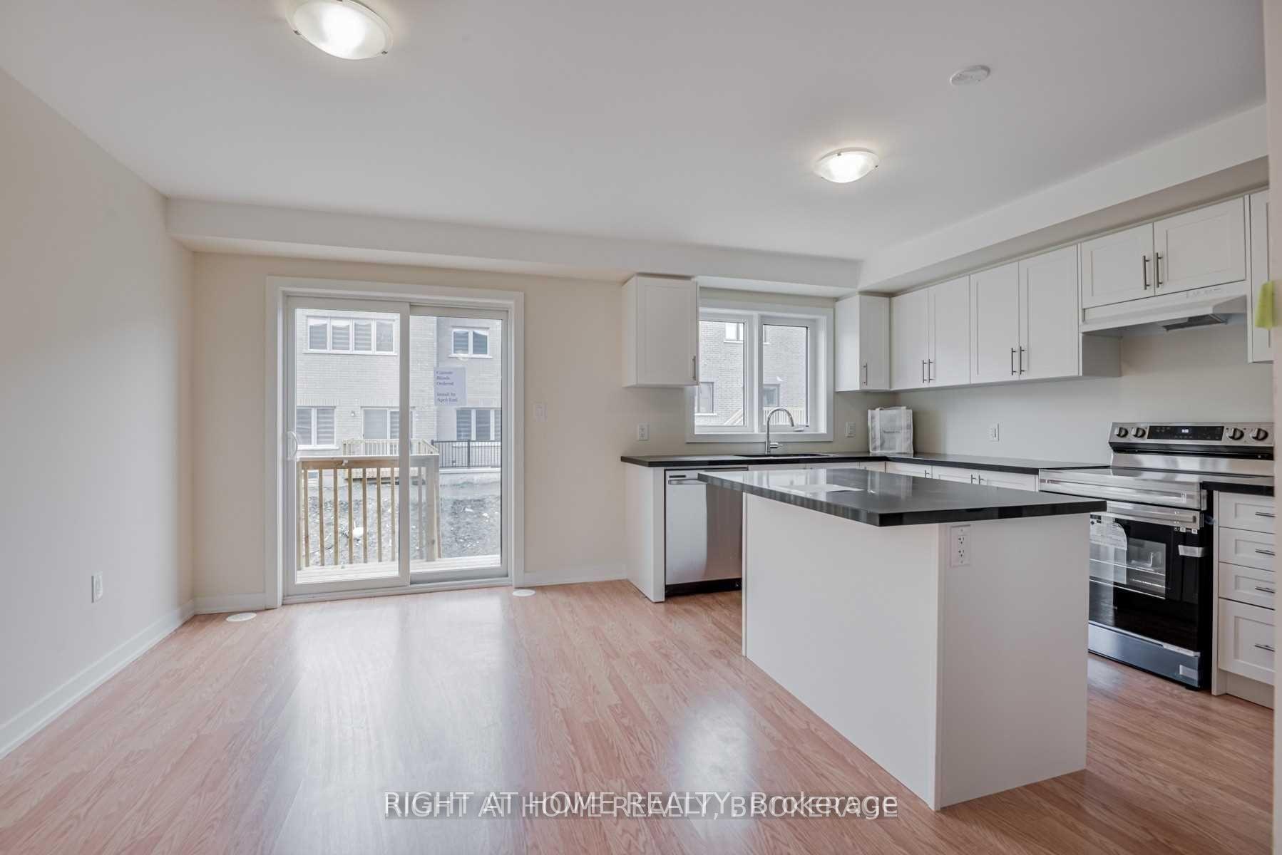 Photo 5 of 1354 Bradenton Path, Oshawa, Eastdale — HOMEH