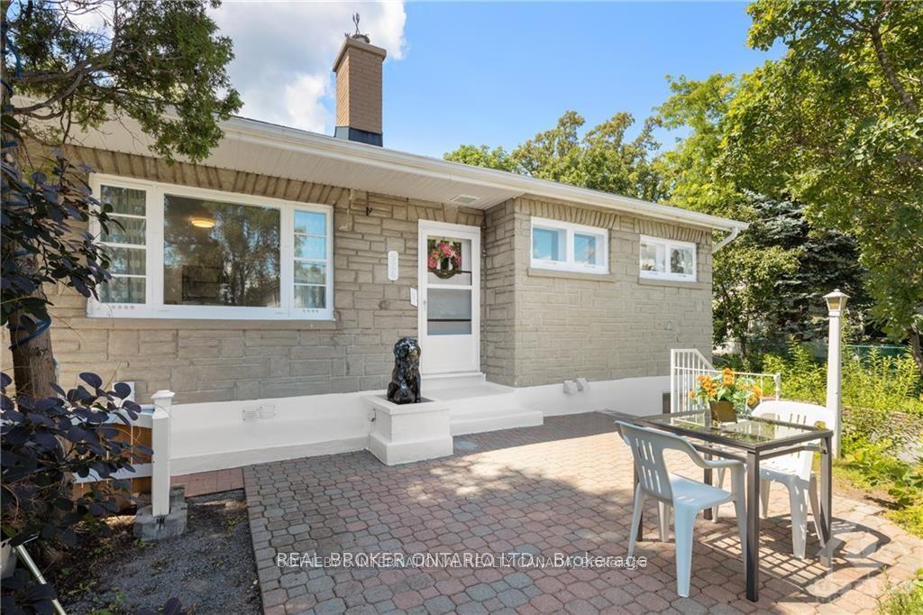 Photo 1 of Unit A, 924 Watson Street, Ottawa, Fairfield Heights — HOMEH
