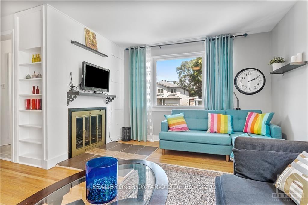 Photo 11 of Unit A, 924 Watson Street, Ottawa, Fairfield Heights — HOMEH
