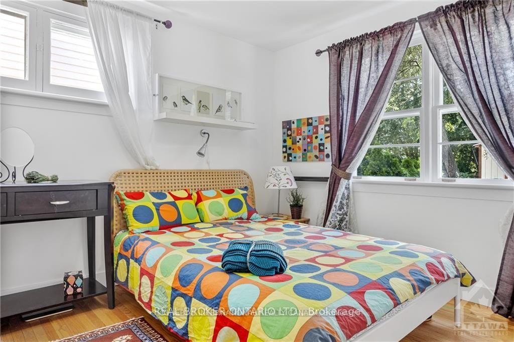 Photo 6 of Unit A, 924 Watson Street, Ottawa, Fairfield Heights — HOMEH