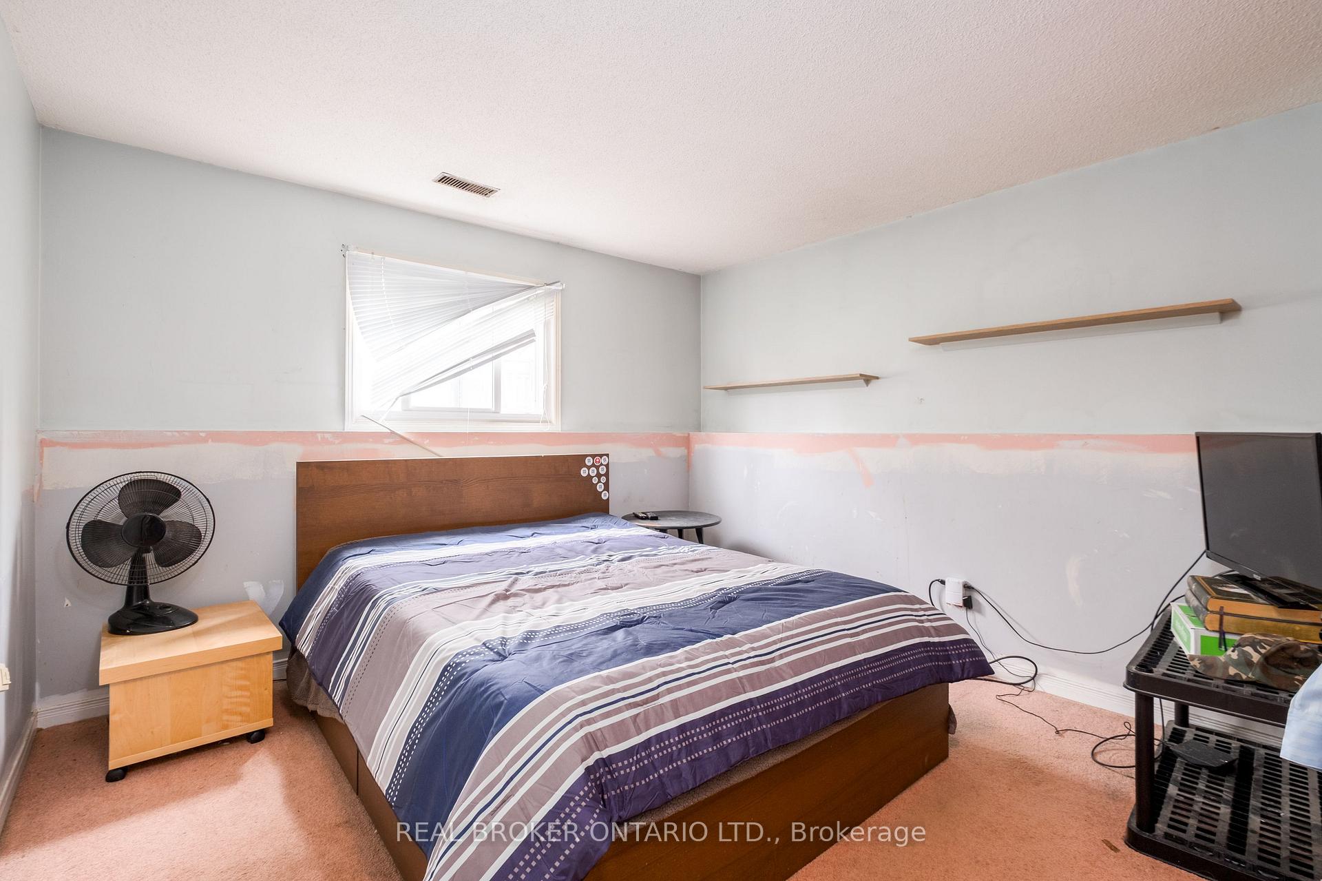 Photo 15 of 208 Johnson Avenue, Whitby, Blue Grass Meadows — HOMEH
