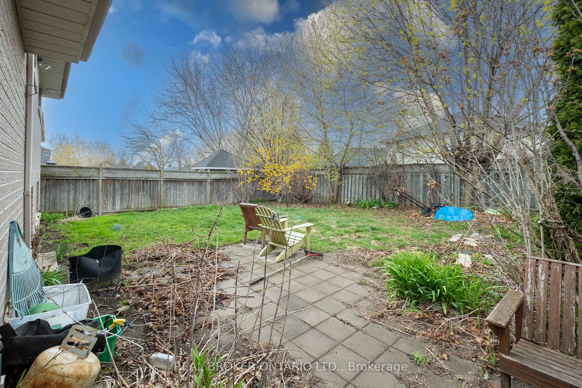 Photo 20 of 208 Johnson Avenue, Whitby, Blue Grass Meadows — HOMEH