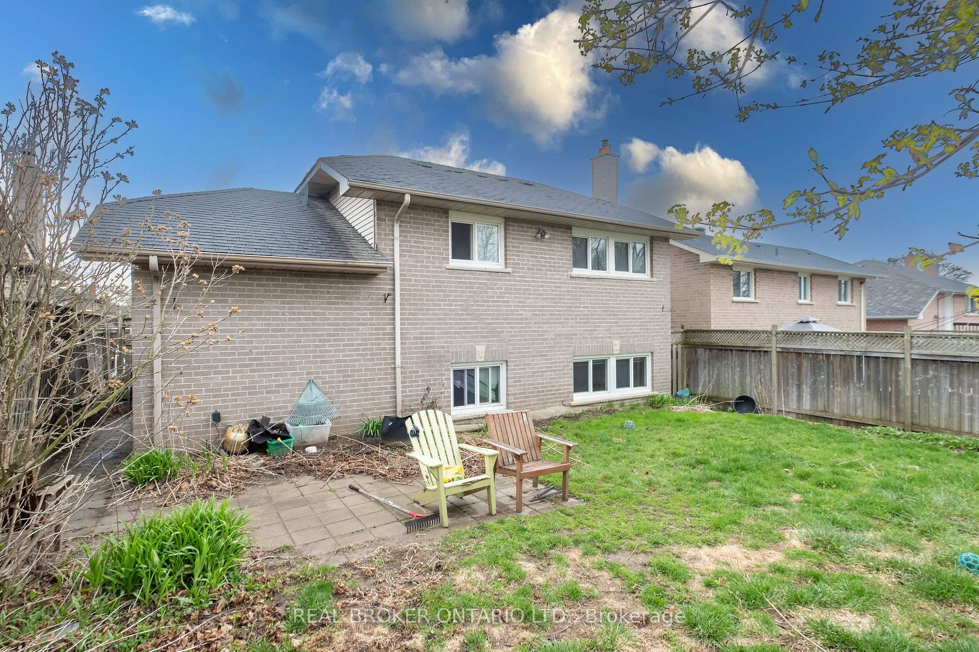 Photo 21 of 208 Johnson Avenue, Whitby, Blue Grass Meadows — HOMEH