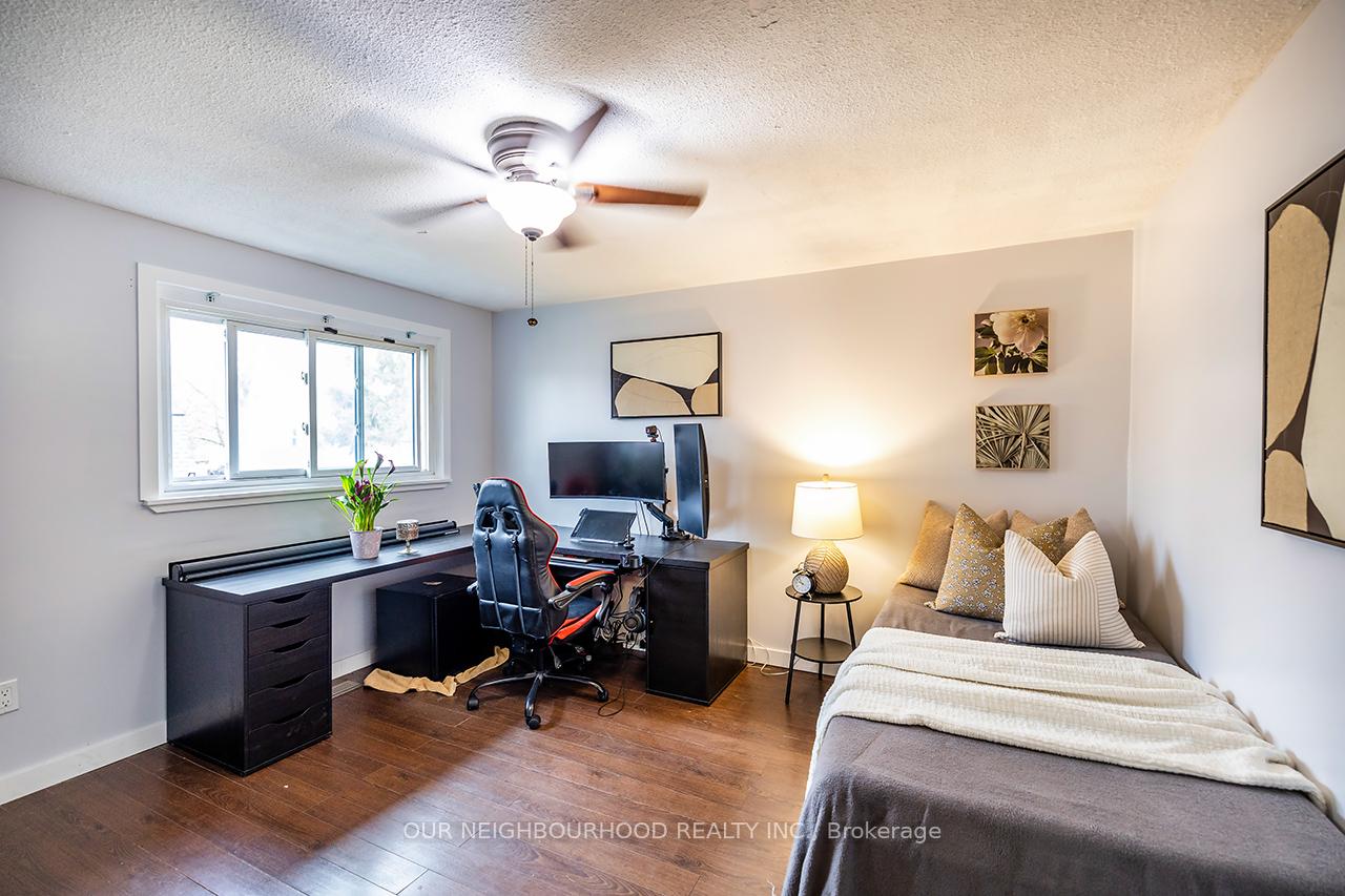 Photo 13 of 1458 Fenelon Crescent, Oshawa, Lakeview — HOMEH