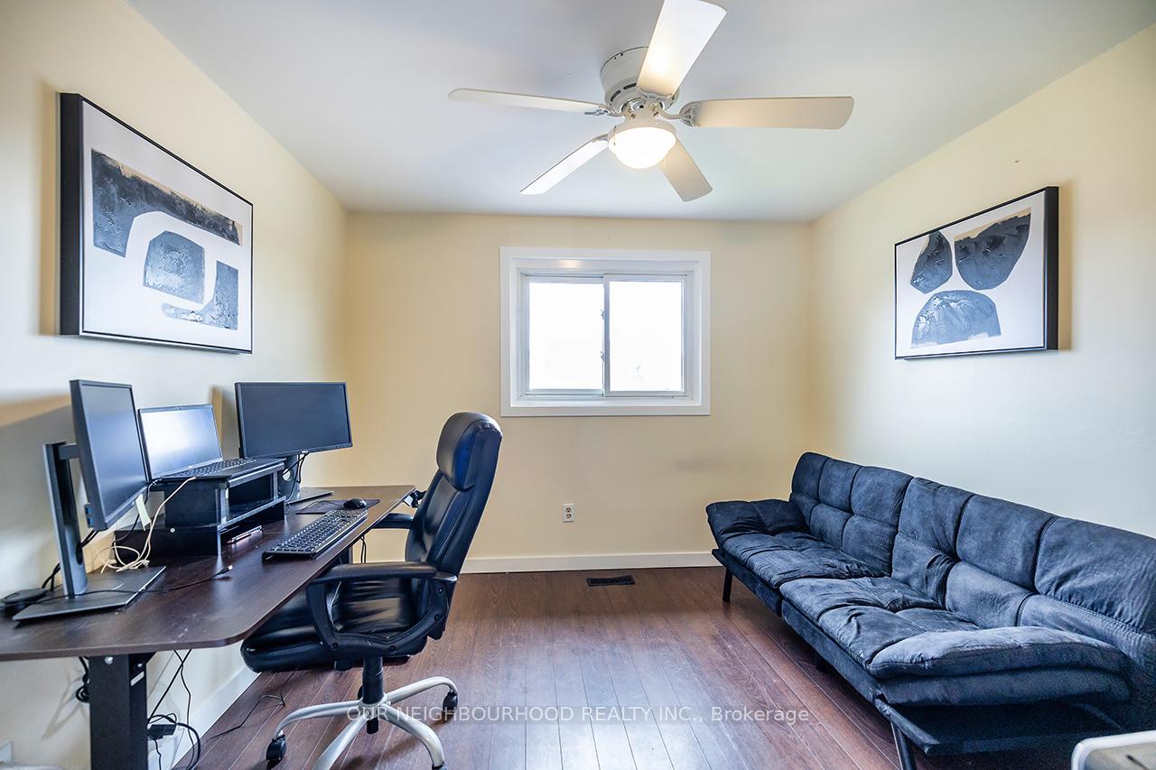 Photo 14 of 1458 Fenelon Crescent, Oshawa, Lakeview — HOMEH