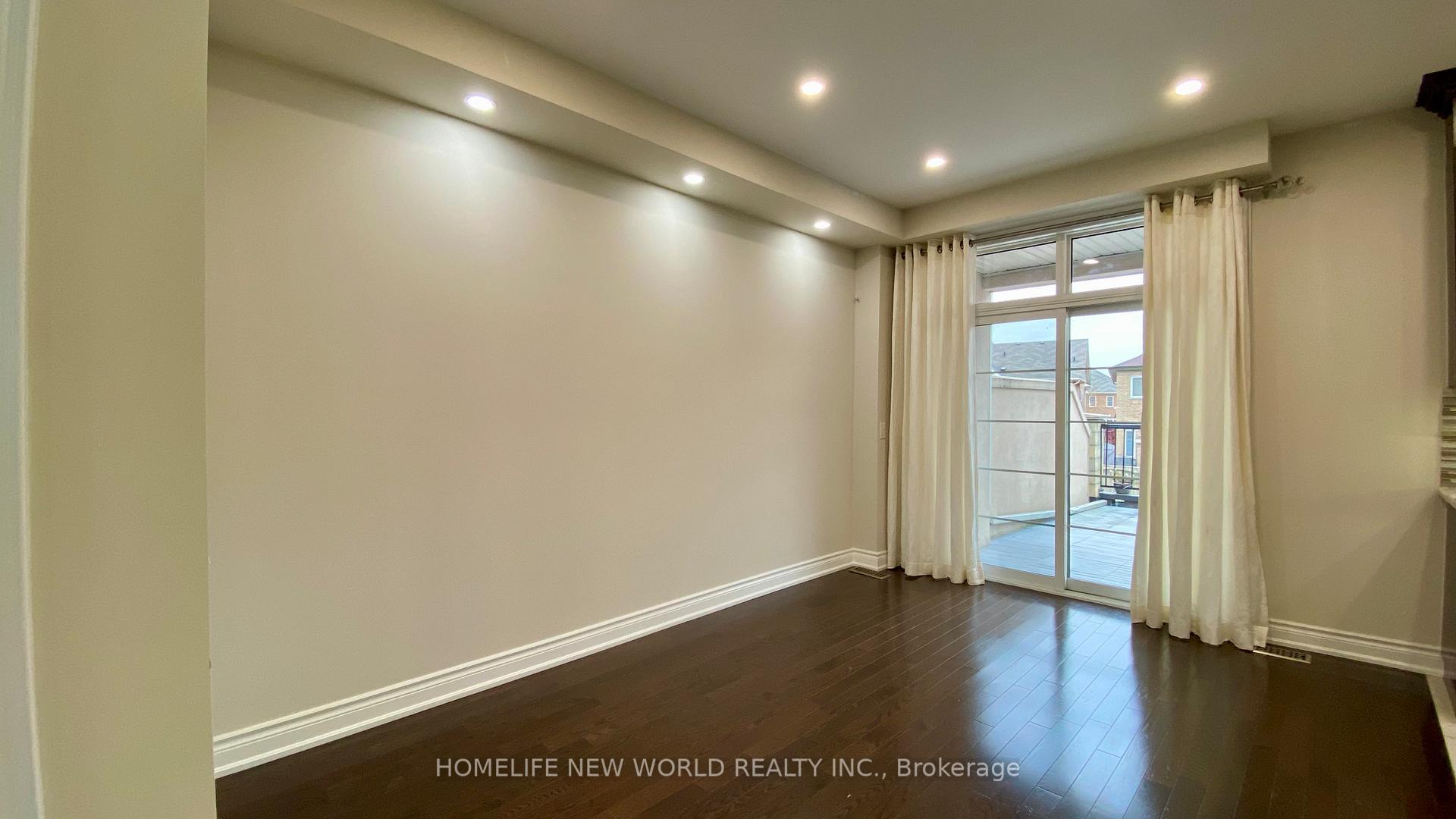 Photo 7 of 50 Grand Trunk Avenue, Vaughan, Patterson — HOMEH