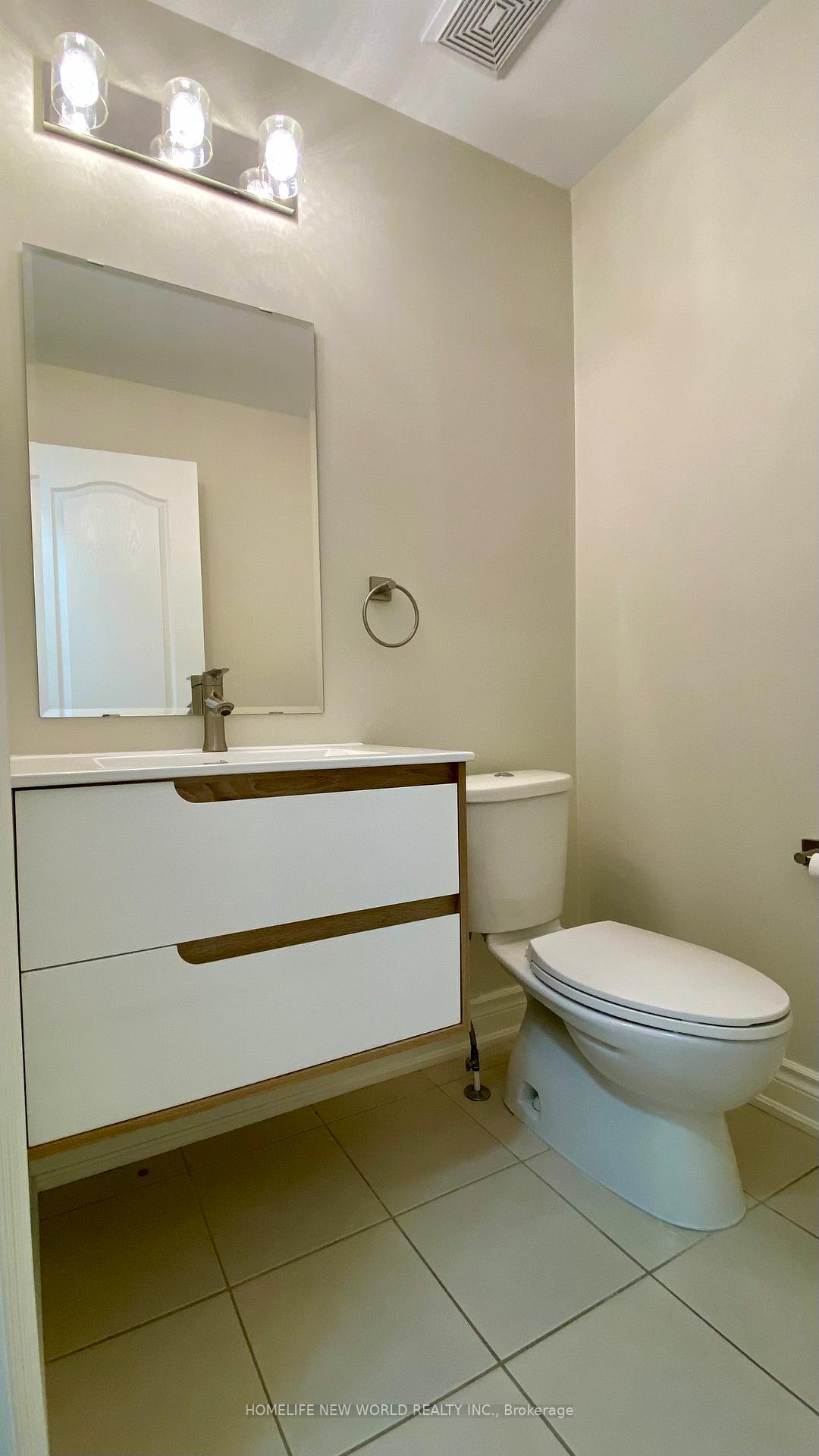 Photo 11 of 50 Grand Trunk Avenue, Vaughan, Patterson — HOMEH