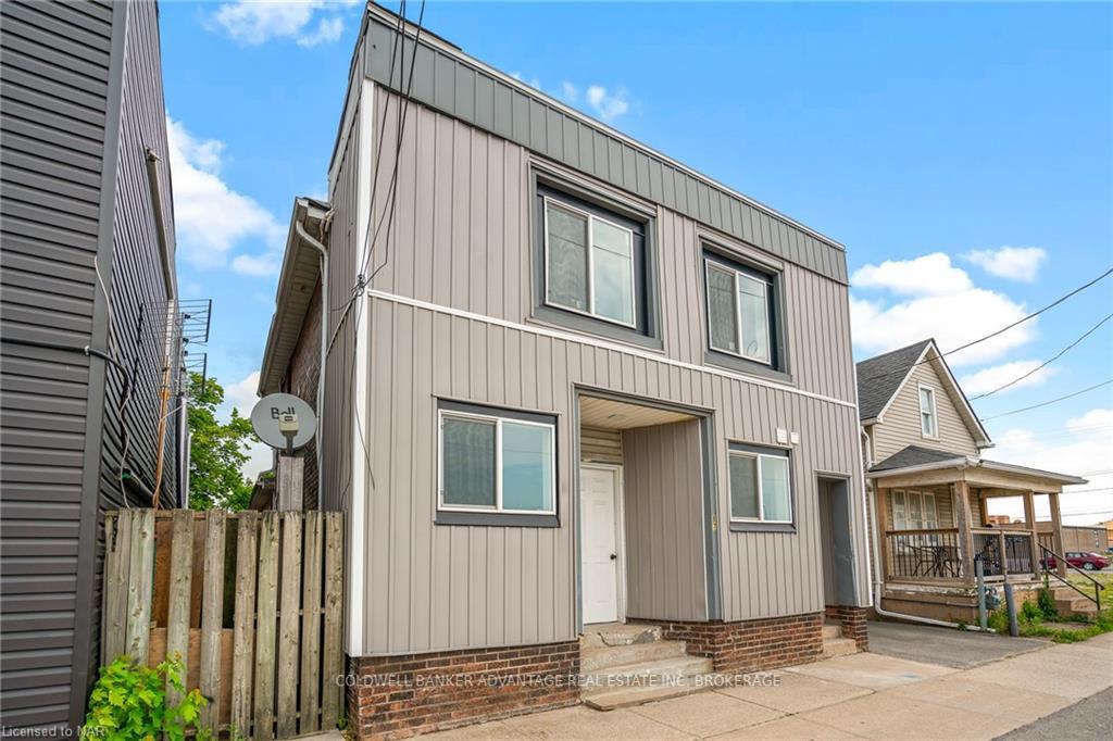 Photo 2 of 87 Ontario Road, Welland, Lincoln/Crowland — HOMEH