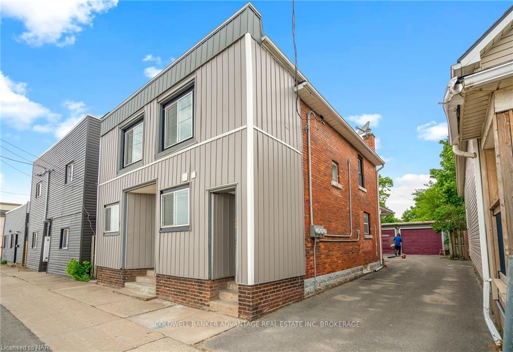 Photo 3 of 87 Ontario Road, Welland, Lincoln/Crowland — HOMEH