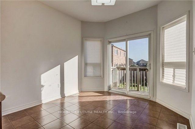 Photo 7 of 1023 Schooling Drive, Oshawa, Taunton — HOMEH