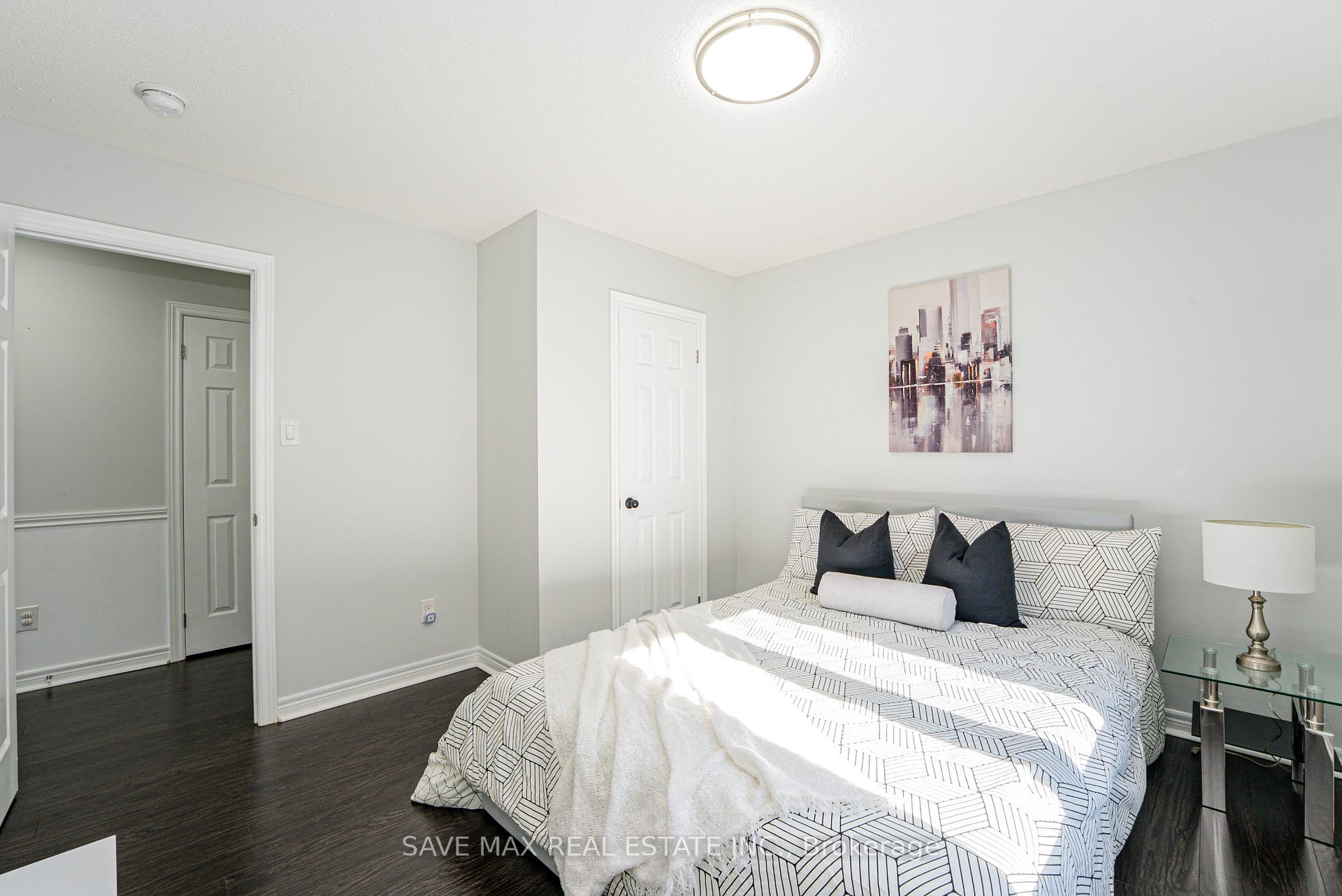 Photo 32 of 113 Sharplin Drive, Ajax, South East — HOMEH